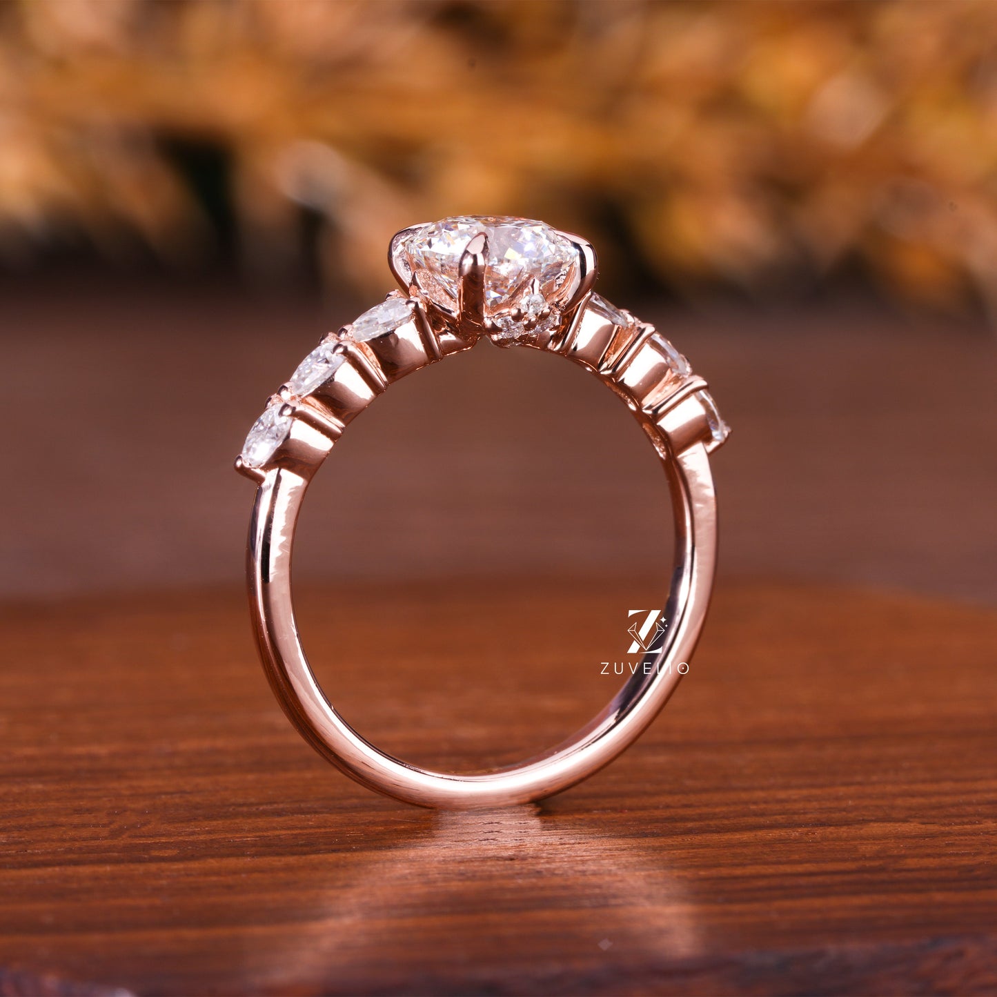 Round Cut Diamond Ring