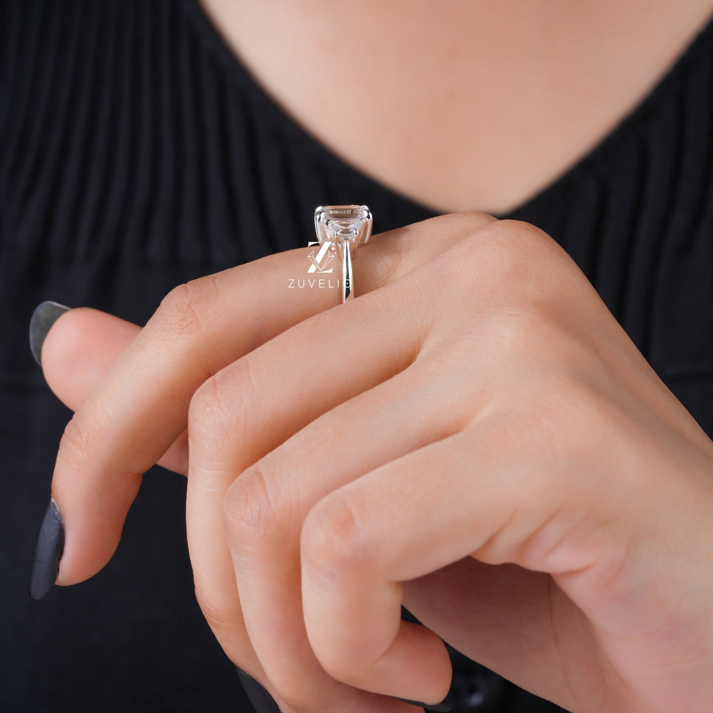 Trilogy Emerald Ring - Zuvelio.com