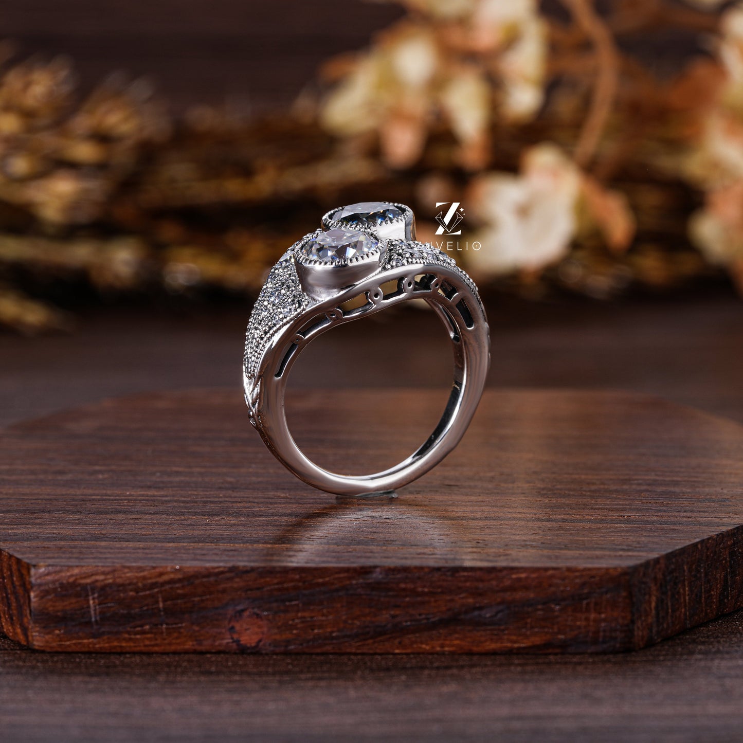 White Grey Moissanite Ring - Zuvelio.com