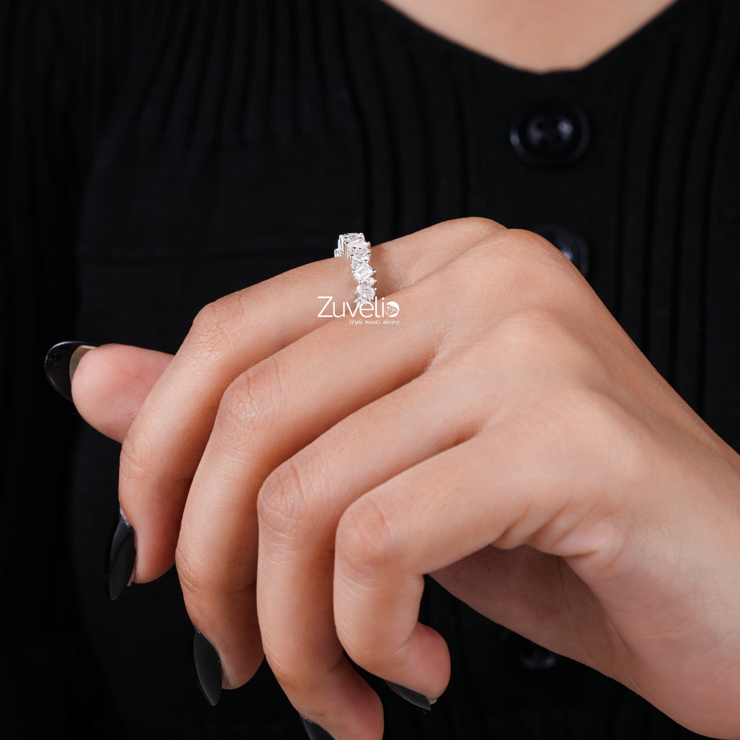 Emerald Oval Round Moissanite - Zuvelio.com