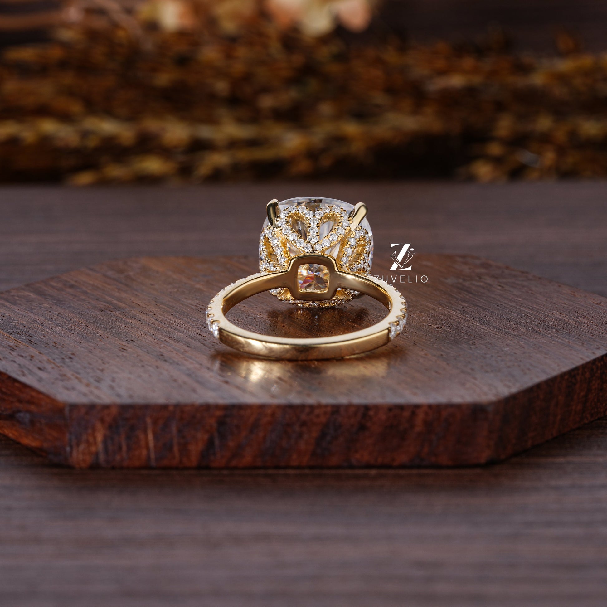 Cushion Hidden Halo Ring - Zuvelio.com