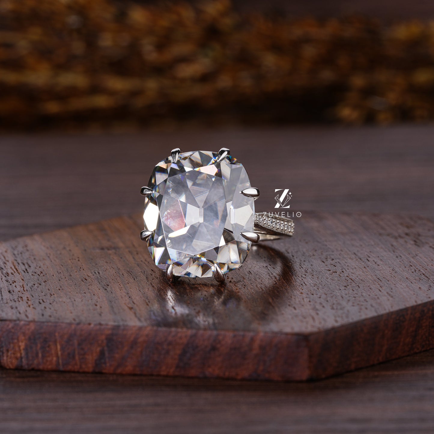 Grey Cushion Unique Ring - Zuvelio.com