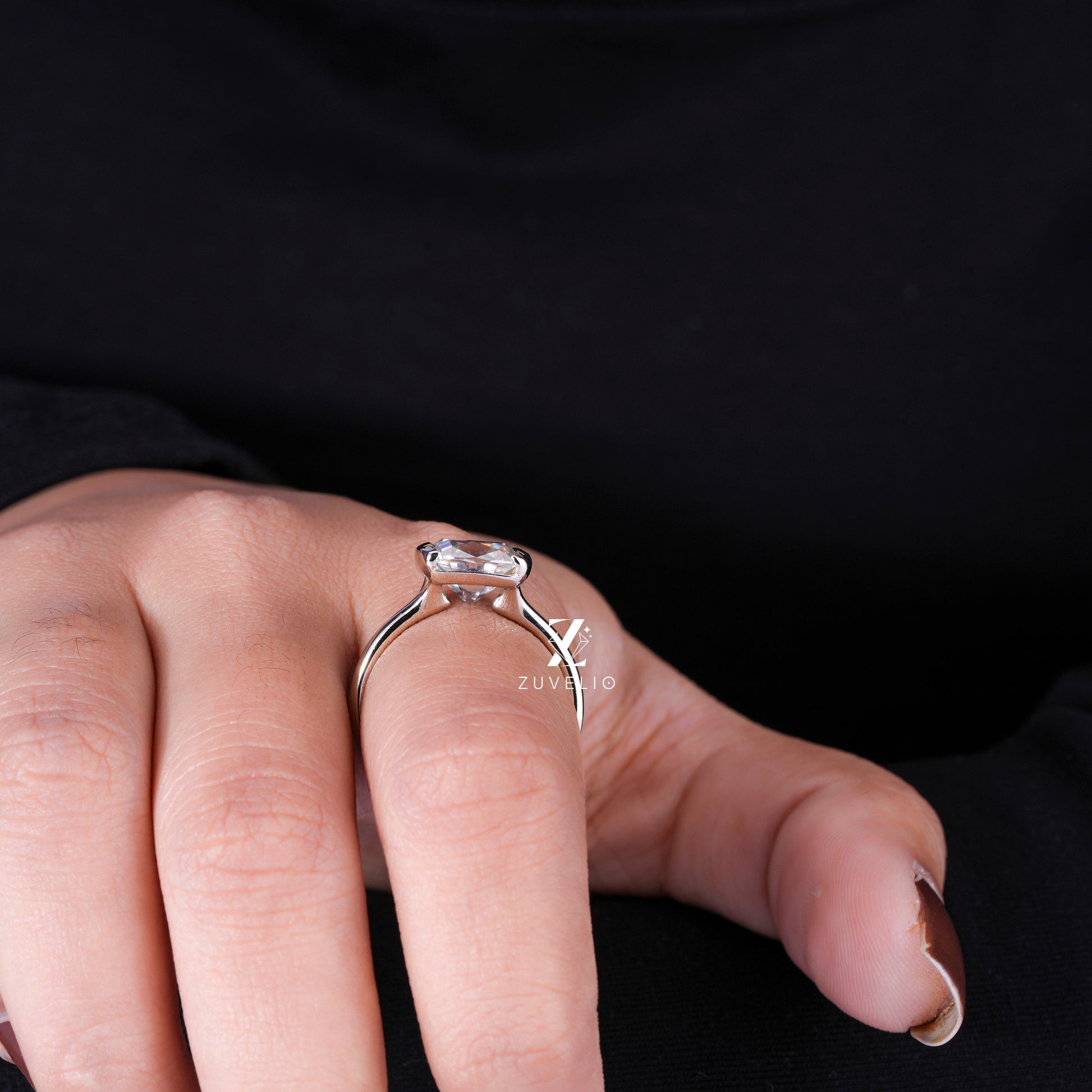 Grey Moissanite Ring - Zuvelio.com