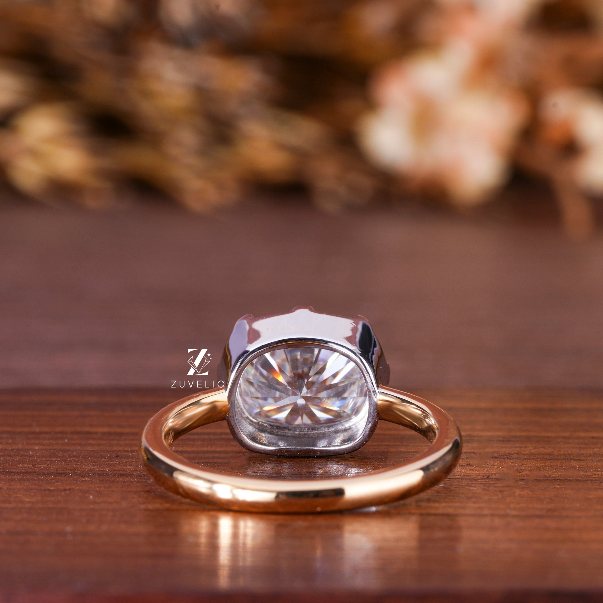 Two Tone Moissanite Ring - Zuvelio.com