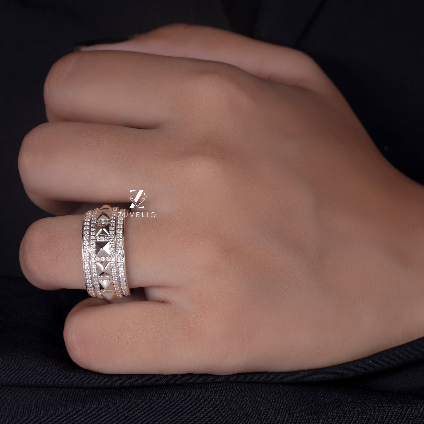 Pyramid Inspired Moissanite Band
