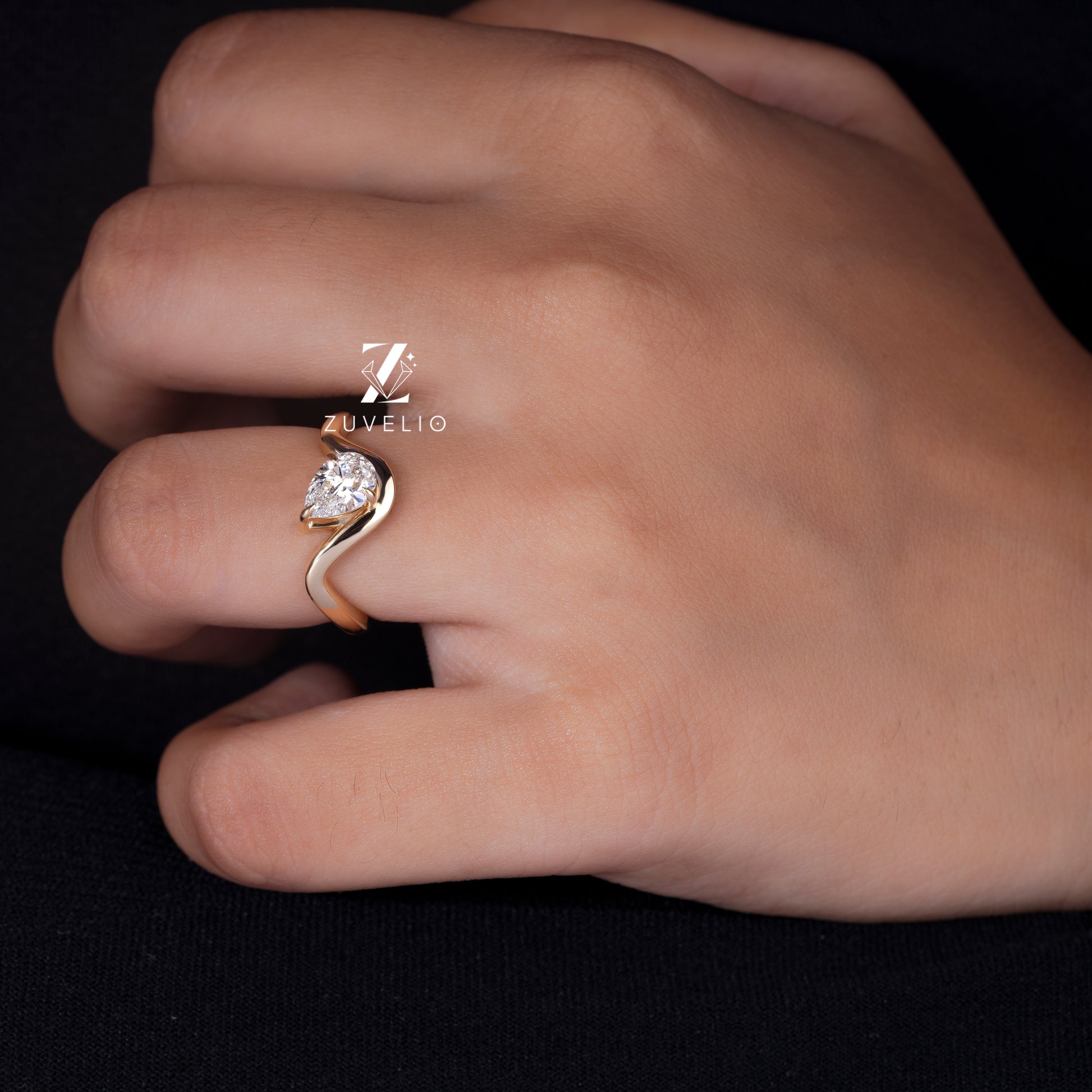 Pear Cut Lab Diamond Glimmers