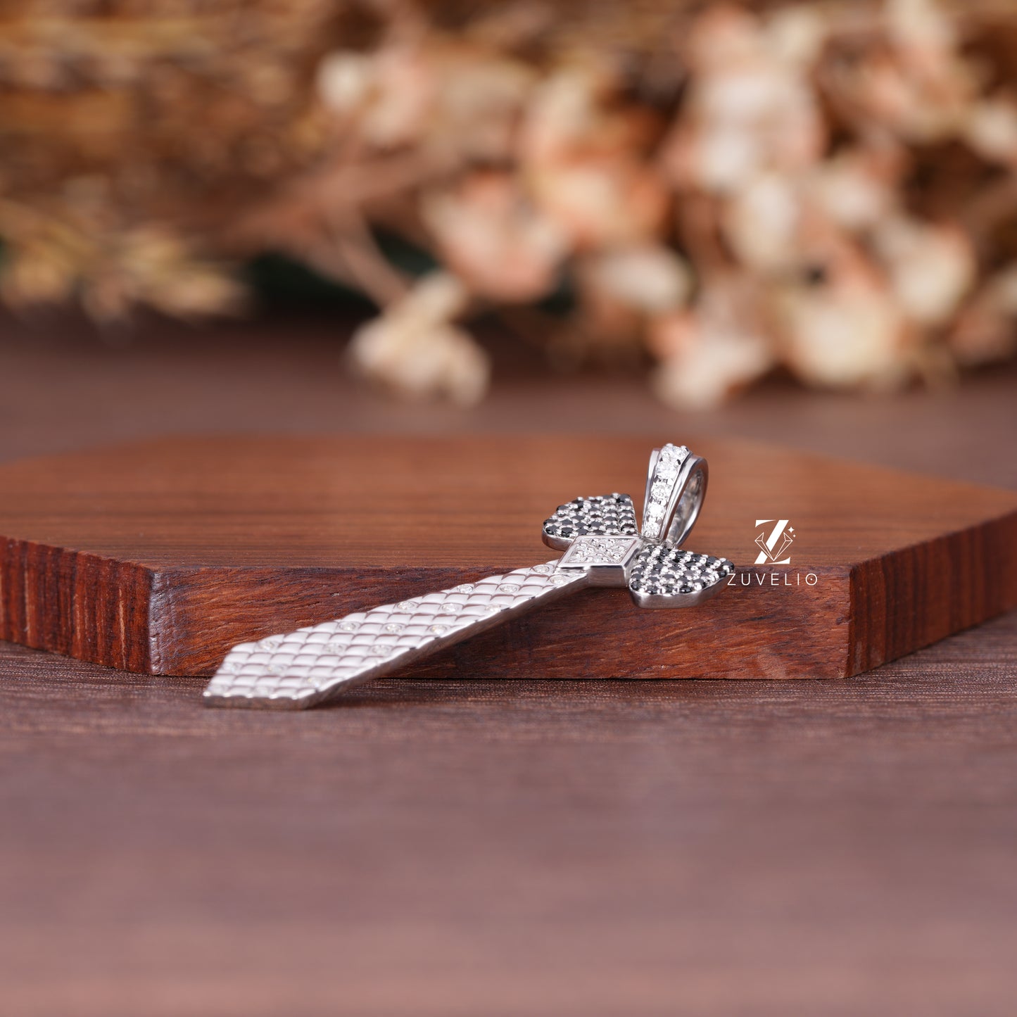 Men's Tie Moissanite Pendant