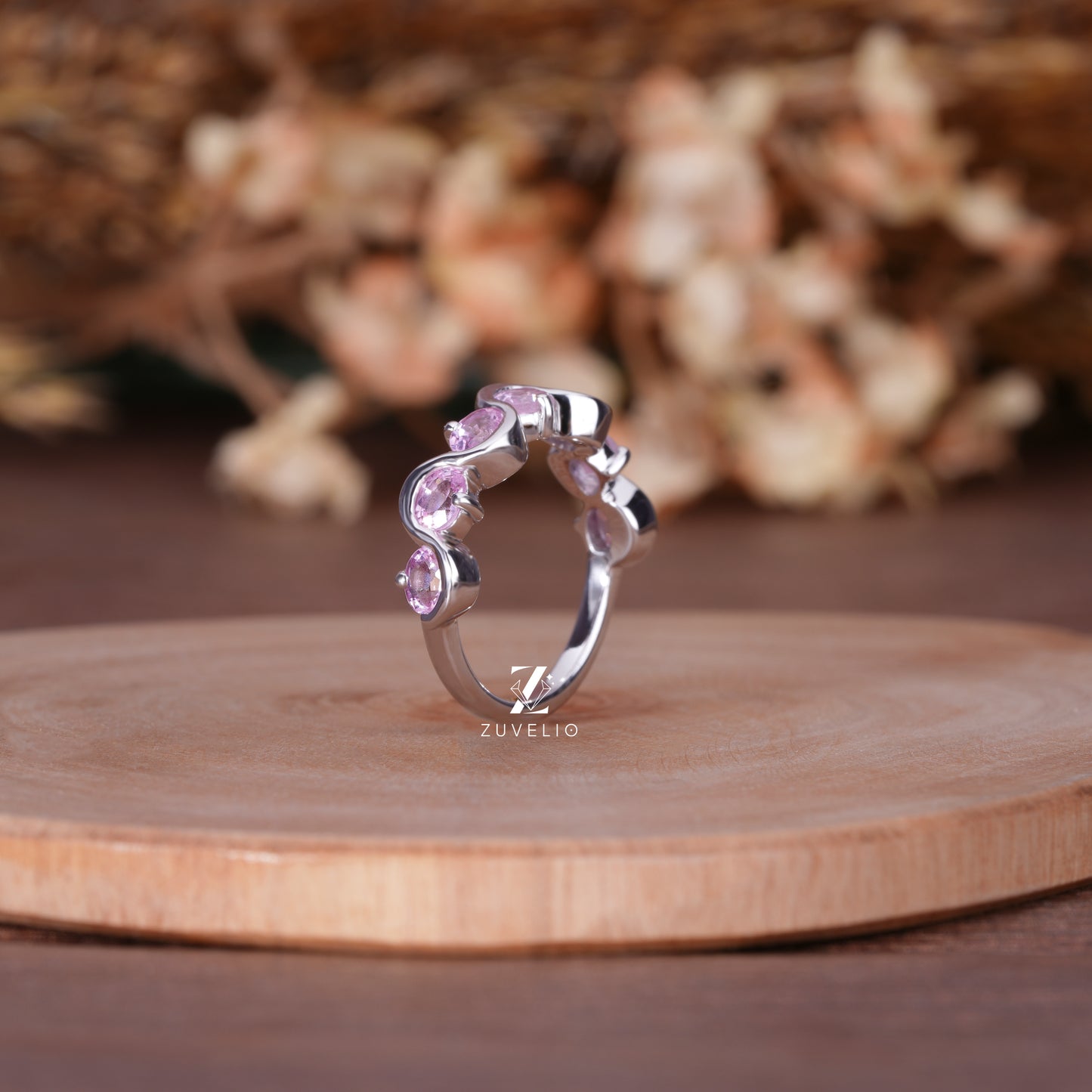 Oval Lab Sapphire Band