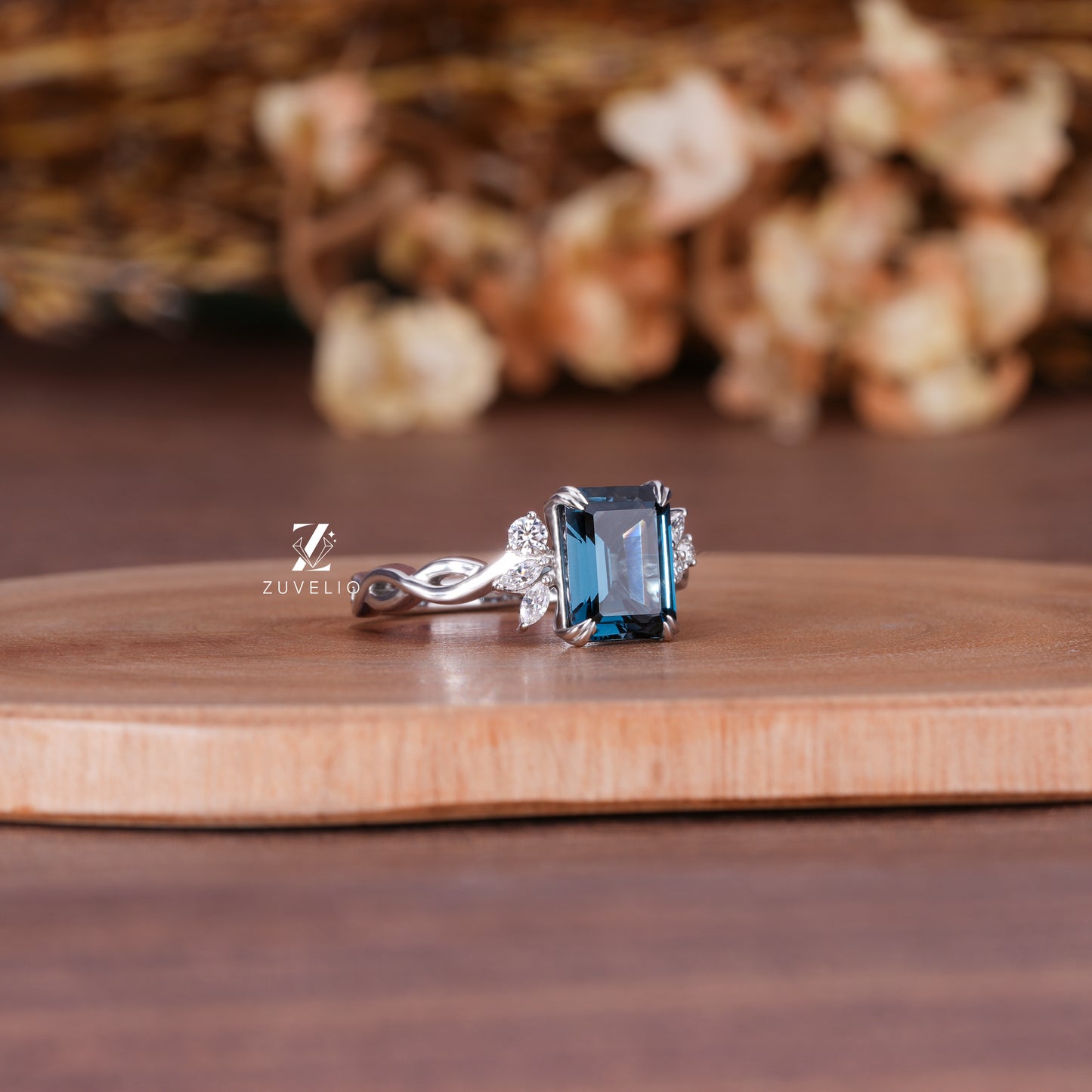 Vintage Emerald Moissanite Ring