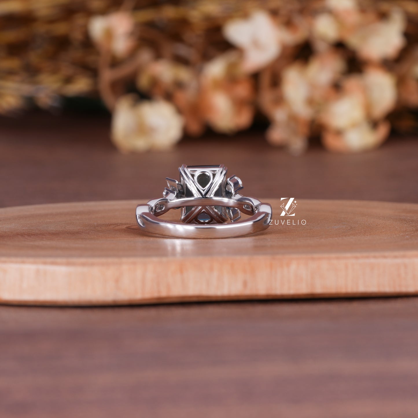 Vintage Emerald Moissanite Ring