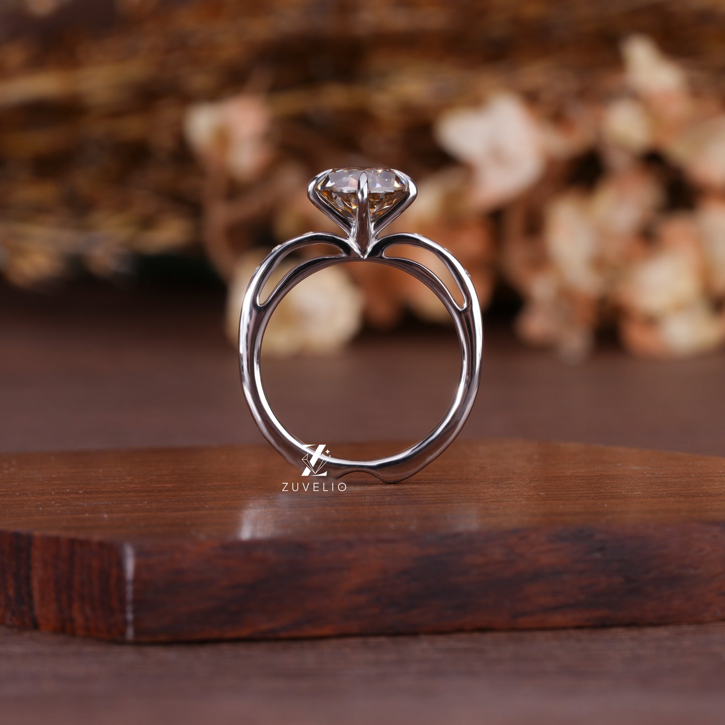 Modern Round Cut Ring