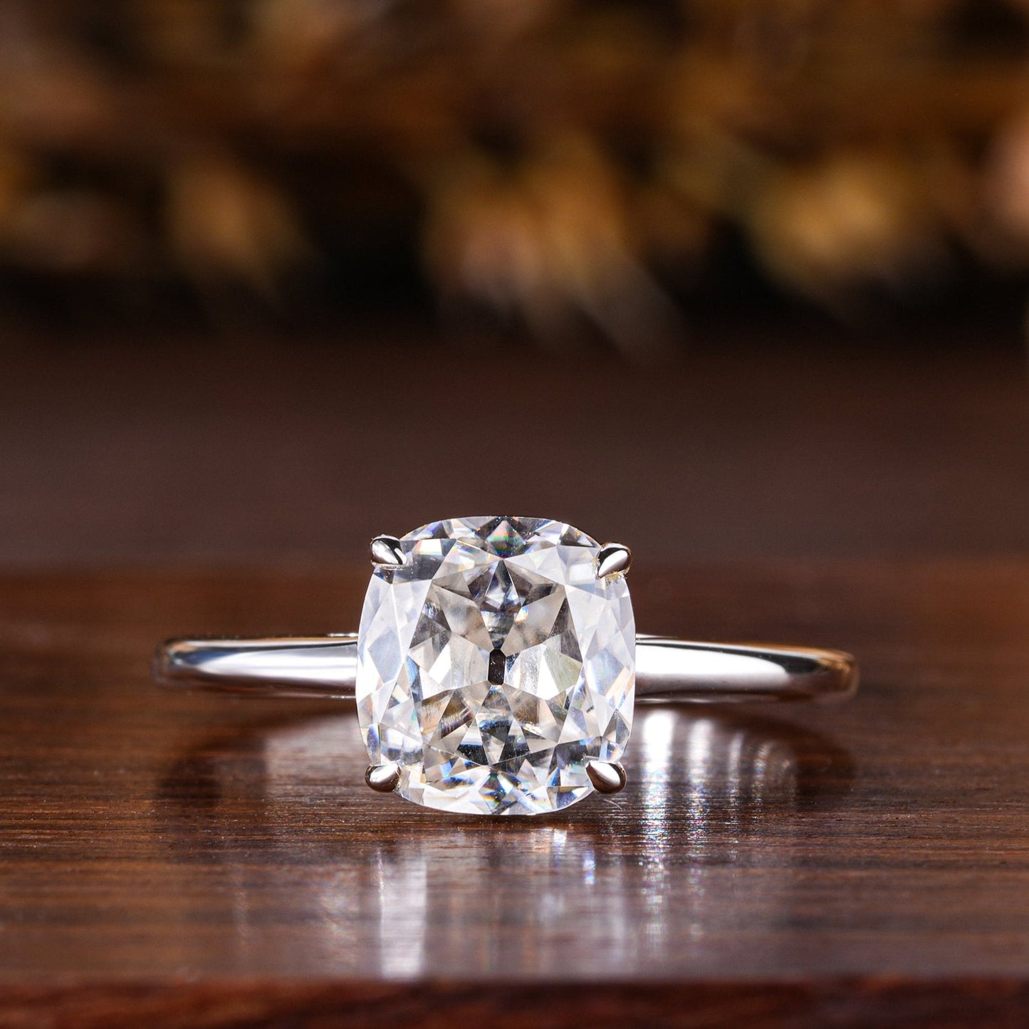 OEC Moissanite Ring - Zuvelio.com