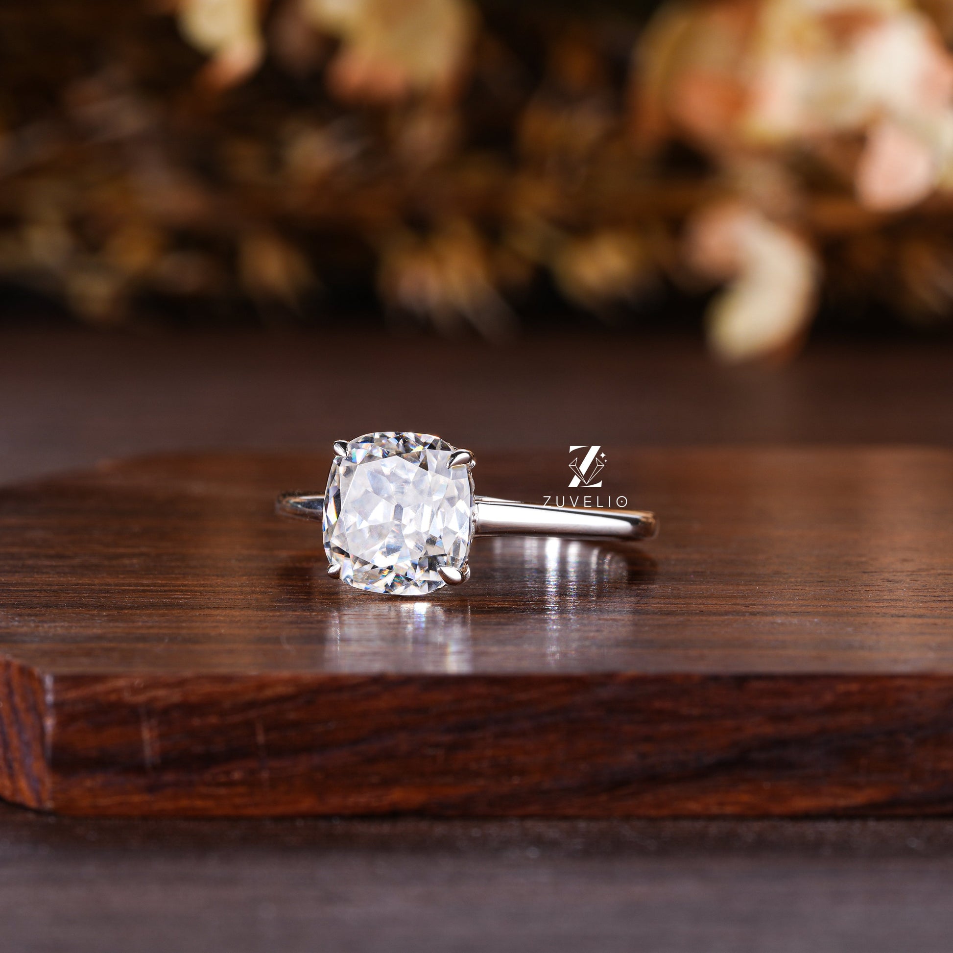 OEC Moissanite Ring - Zuvelio.com