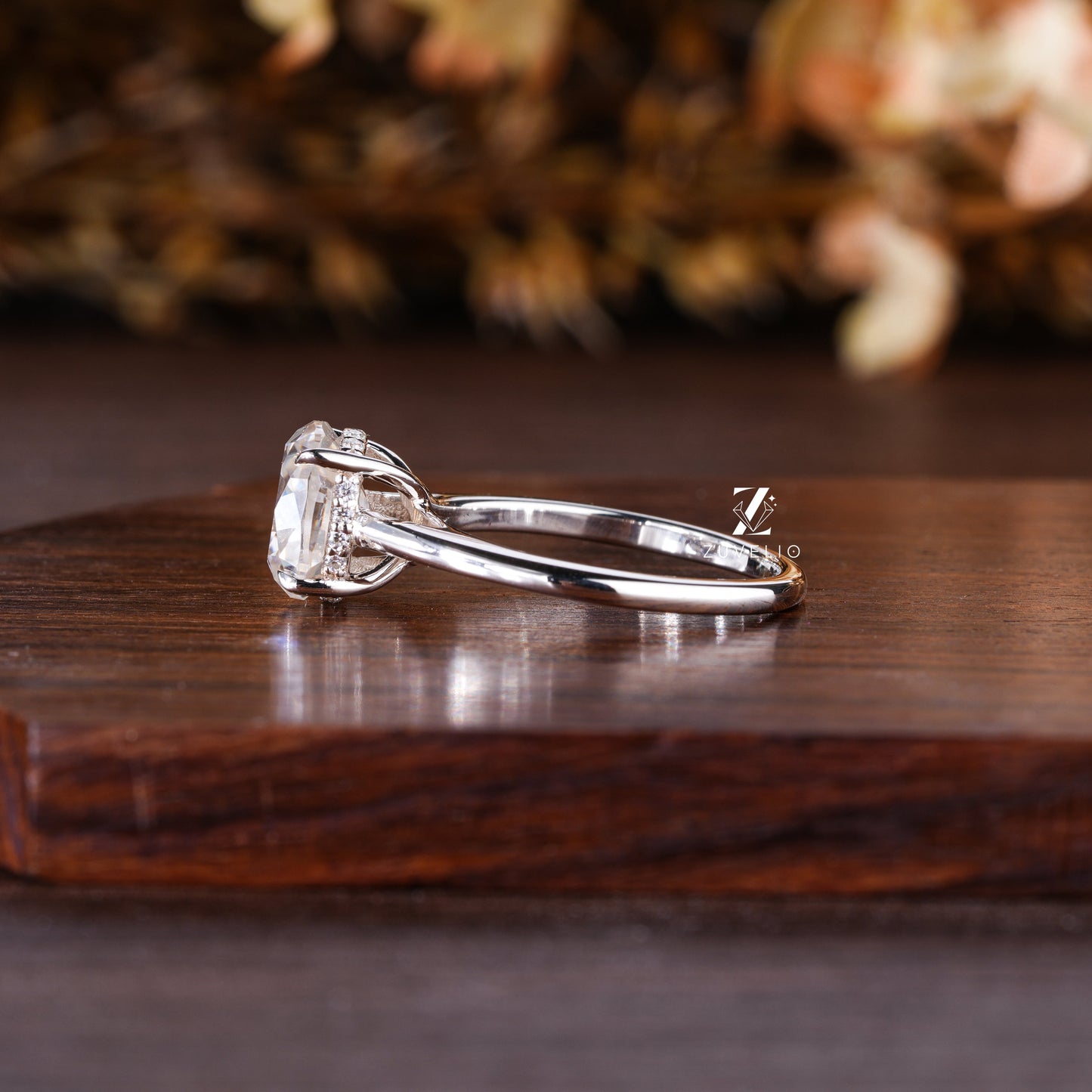 OEC Moissanite Ring - Zuvelio.com