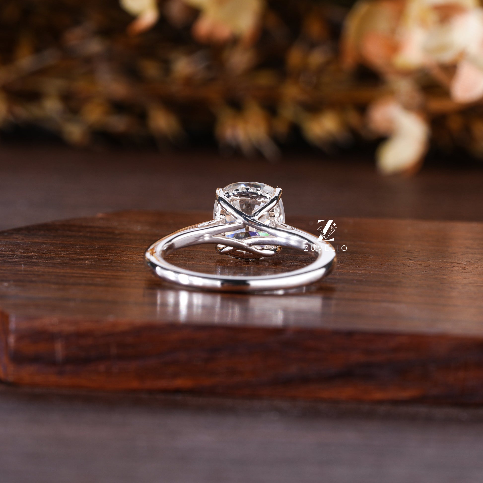 OEC Moissanite Ring - Zuvelio.com