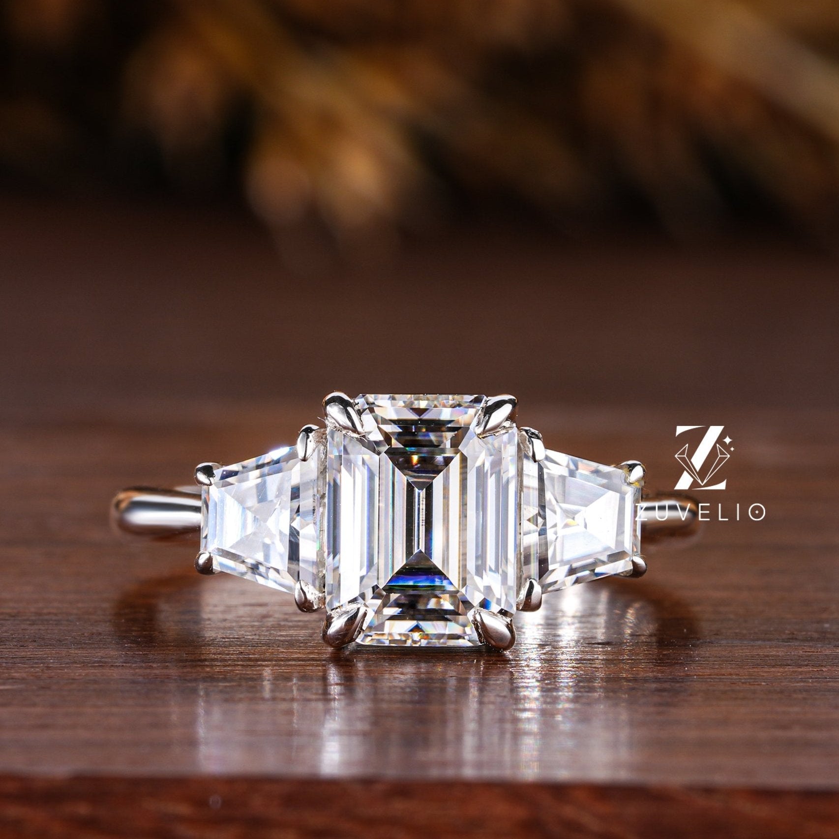Trilogy Emerald Ring - Zuvelio.com