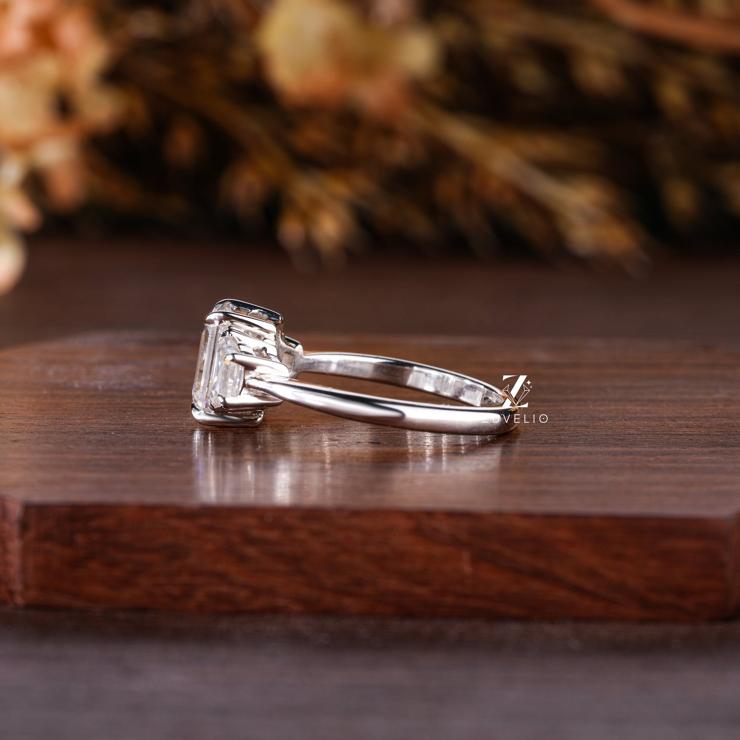 Trilogy Emerald Ring - Zuvelio.com