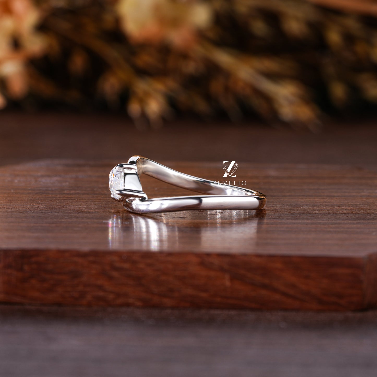 Marquise Rapture Ring - Zuvelio.com