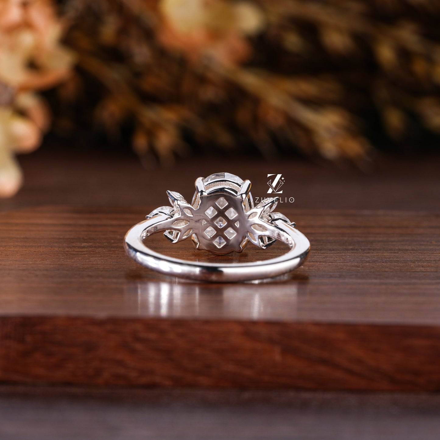 Oval Moissanite Ring - Zuvelio.com