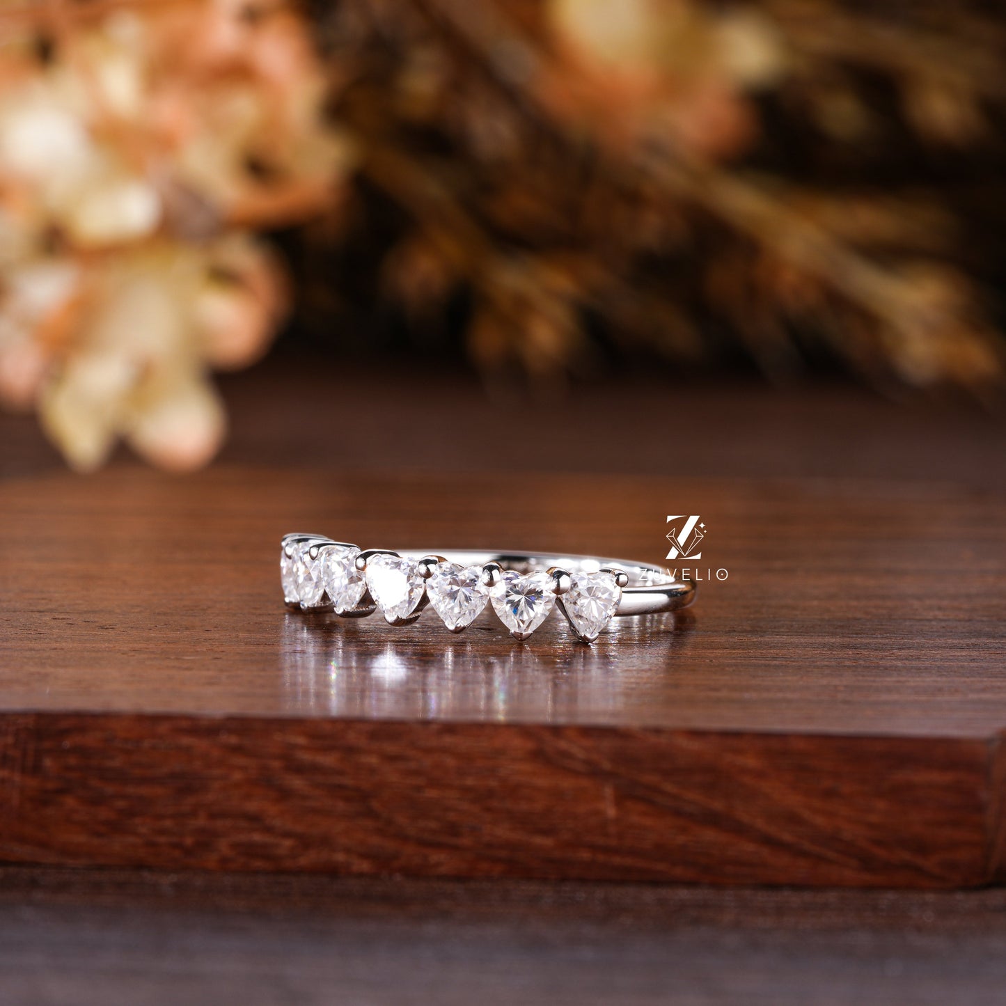 Heart Wedding Band - Zuvelio.com