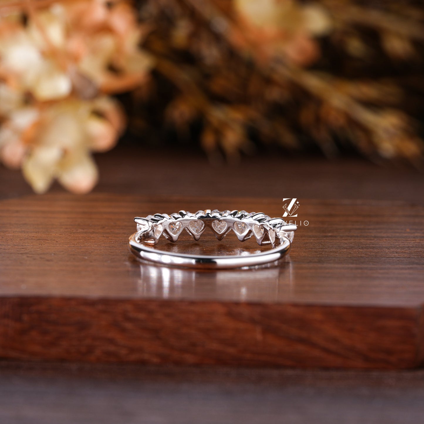 Heart Wedding Band - Zuvelio.com