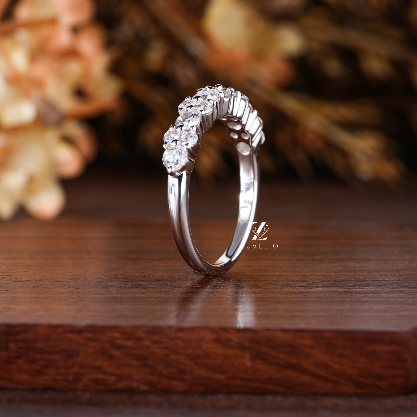 Minimalist Dainty Round Band
