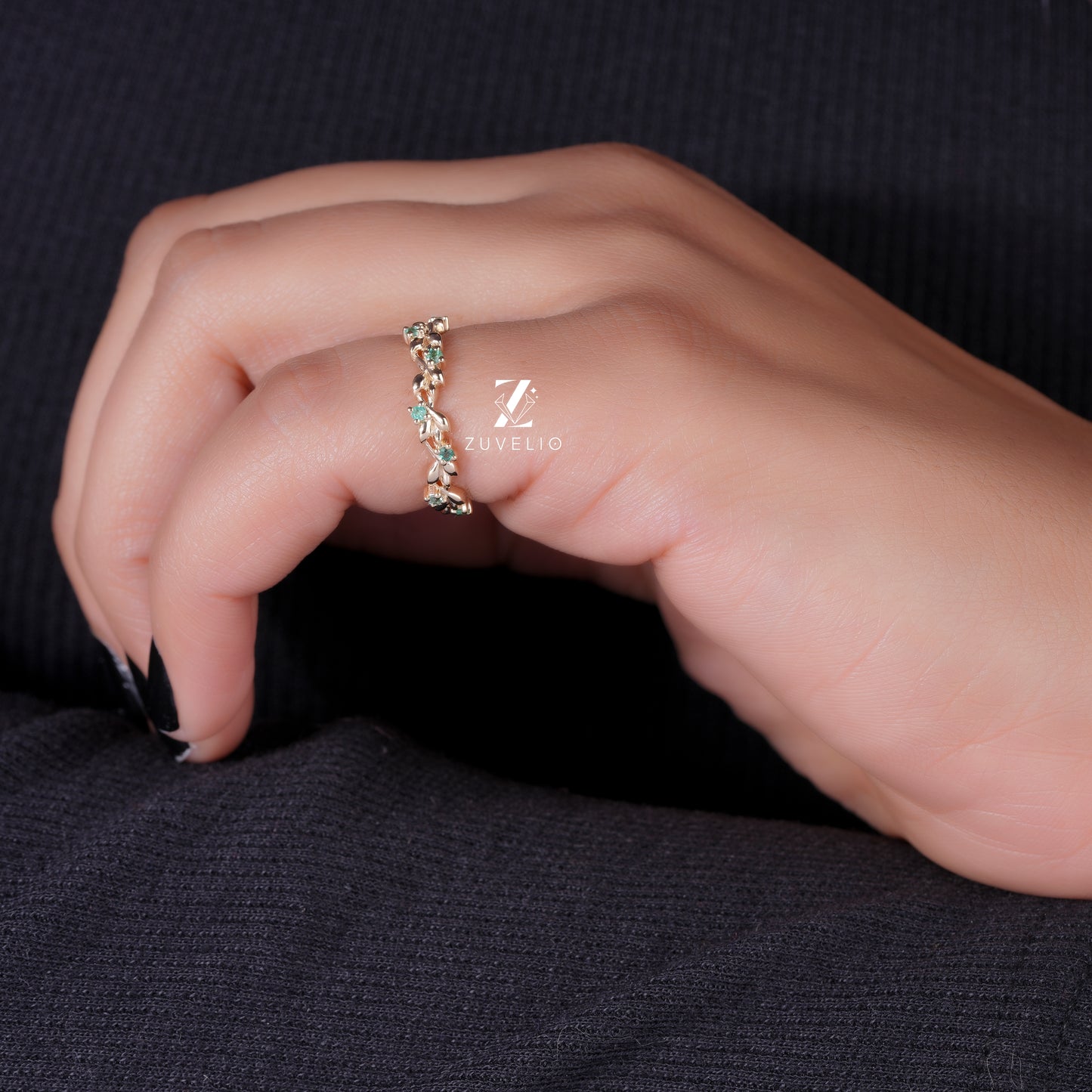 Floral Green Lab Sapphire Band
