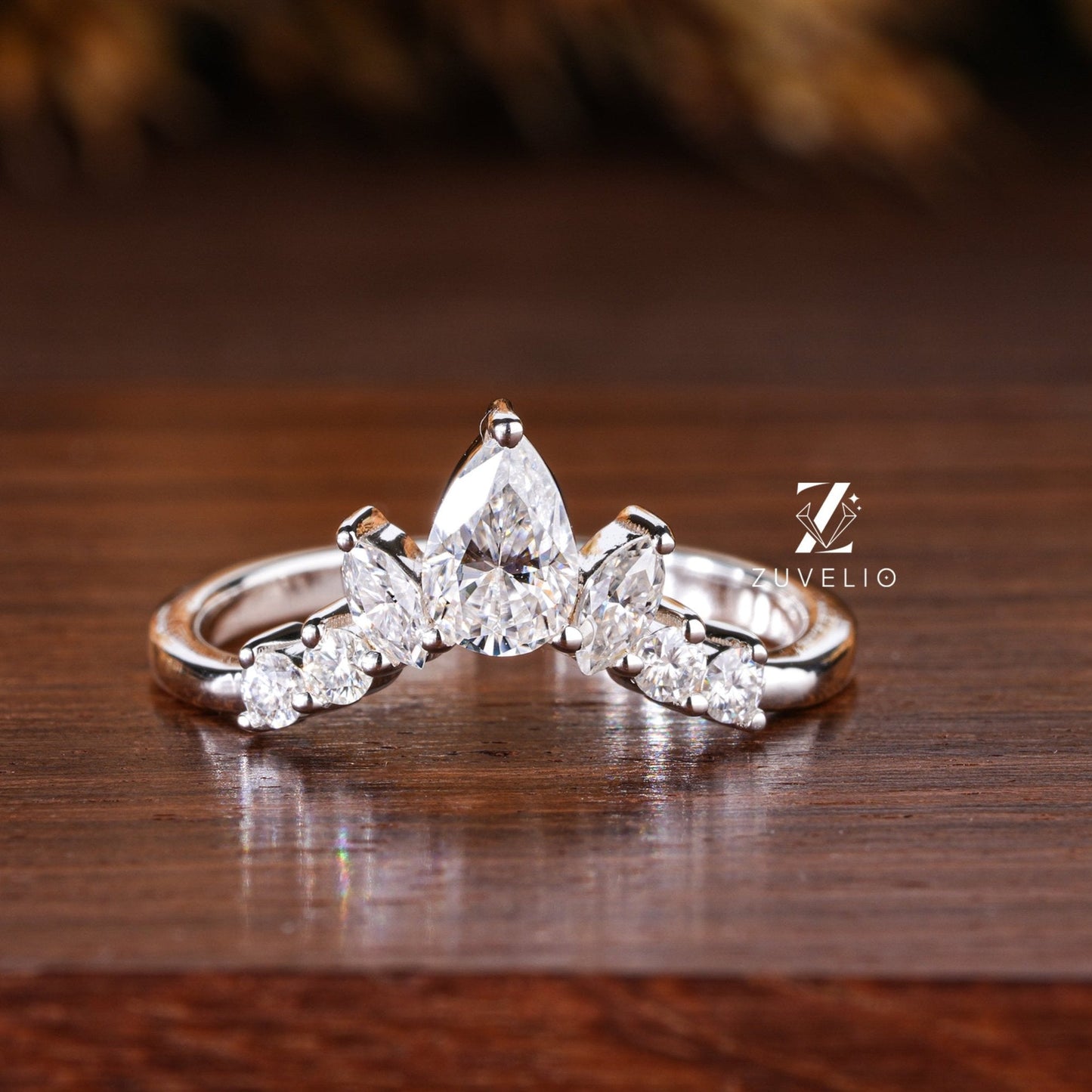 Pear Round Moissanite - Zuvelio.com
