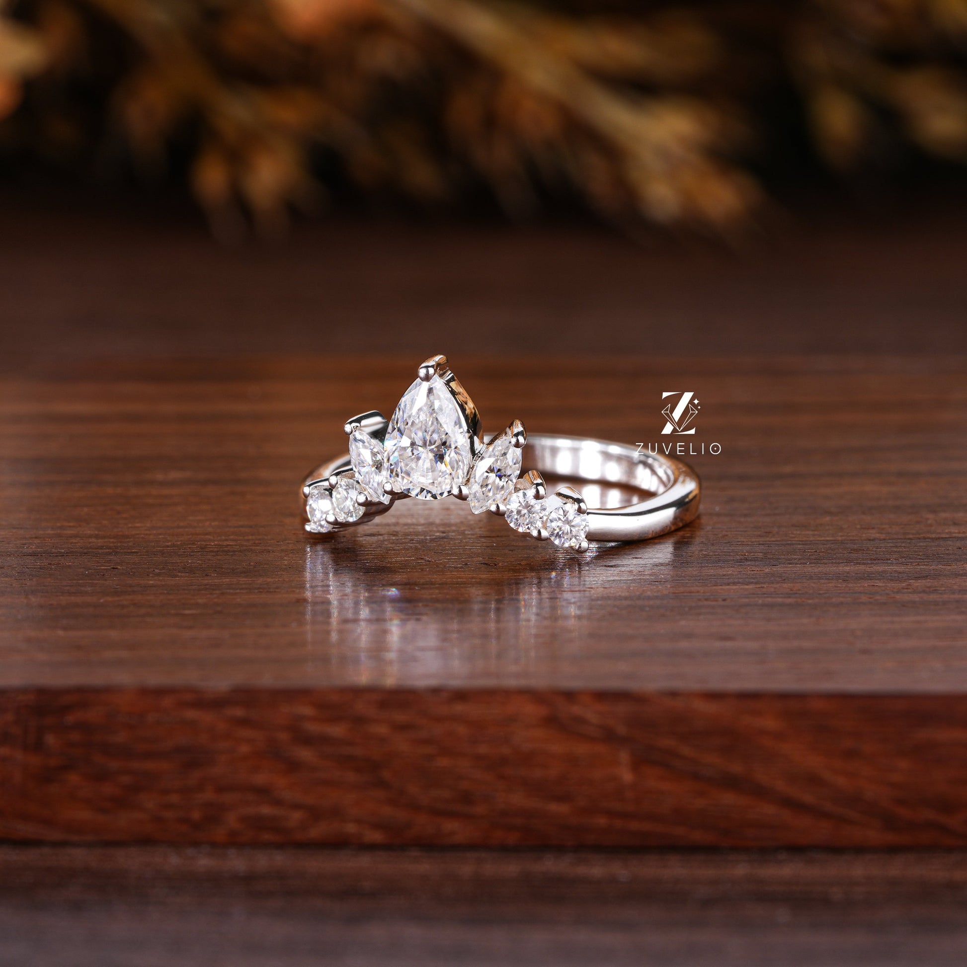 Pear Round Moissanite - Zuvelio.com