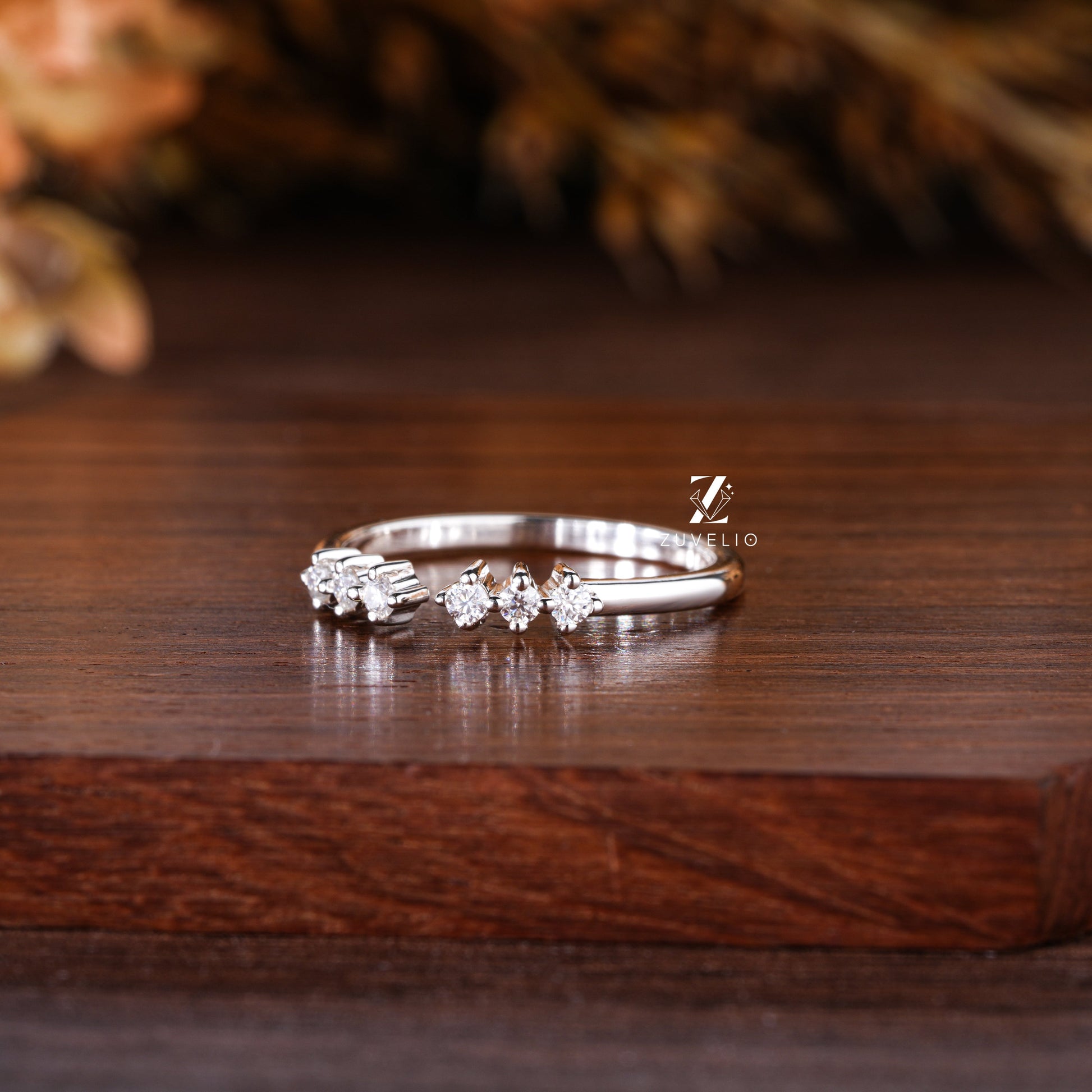 1.70 MM Moissanite Band - Zuvelio.com