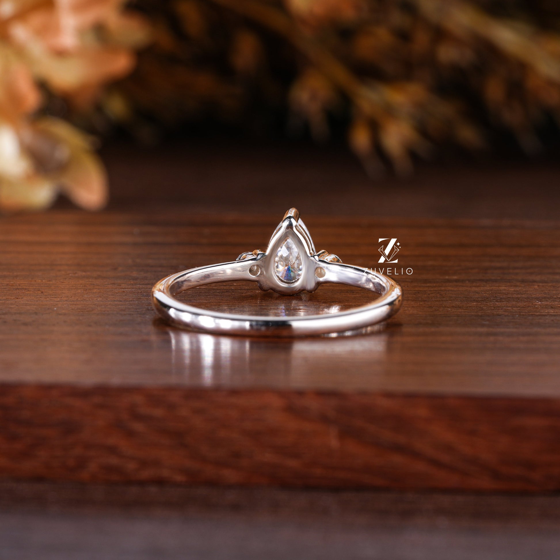 Pear Cut Wedding Ring - Zuvelio.com