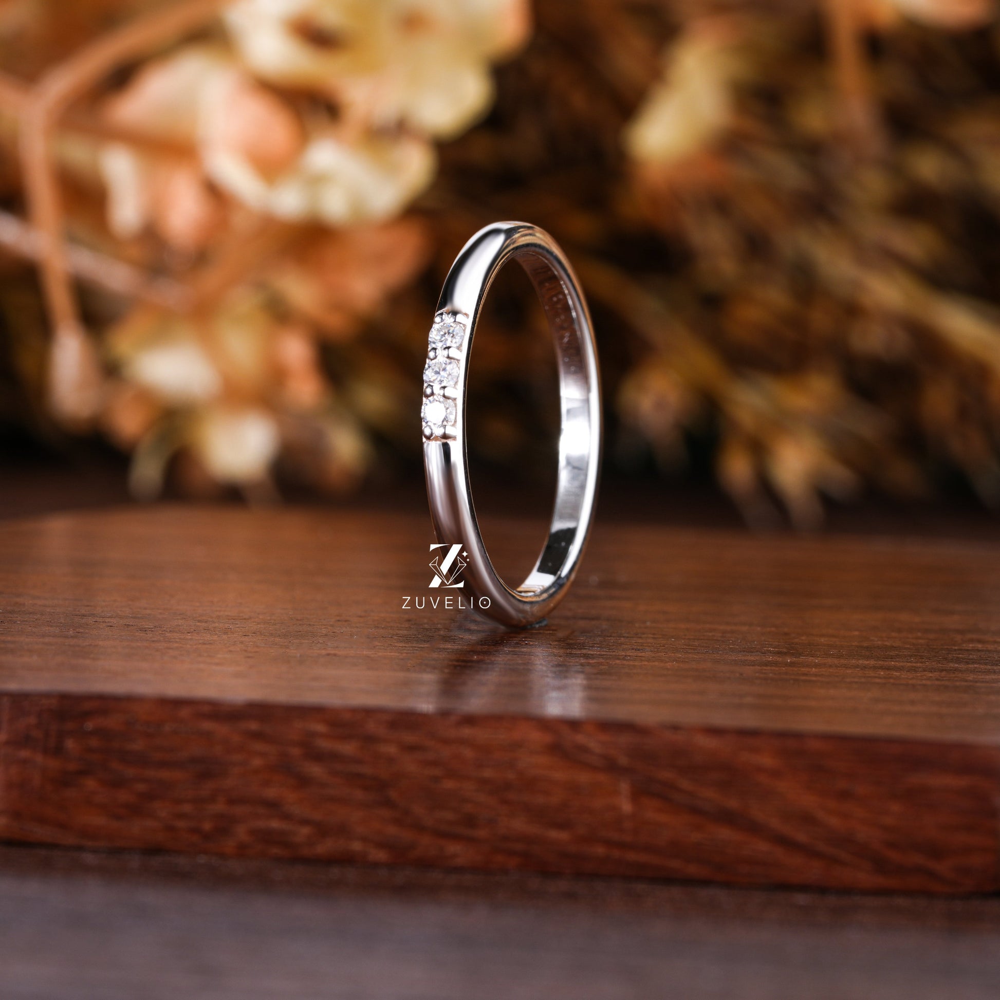 Round Cut Moissanite - Zuvelio.com