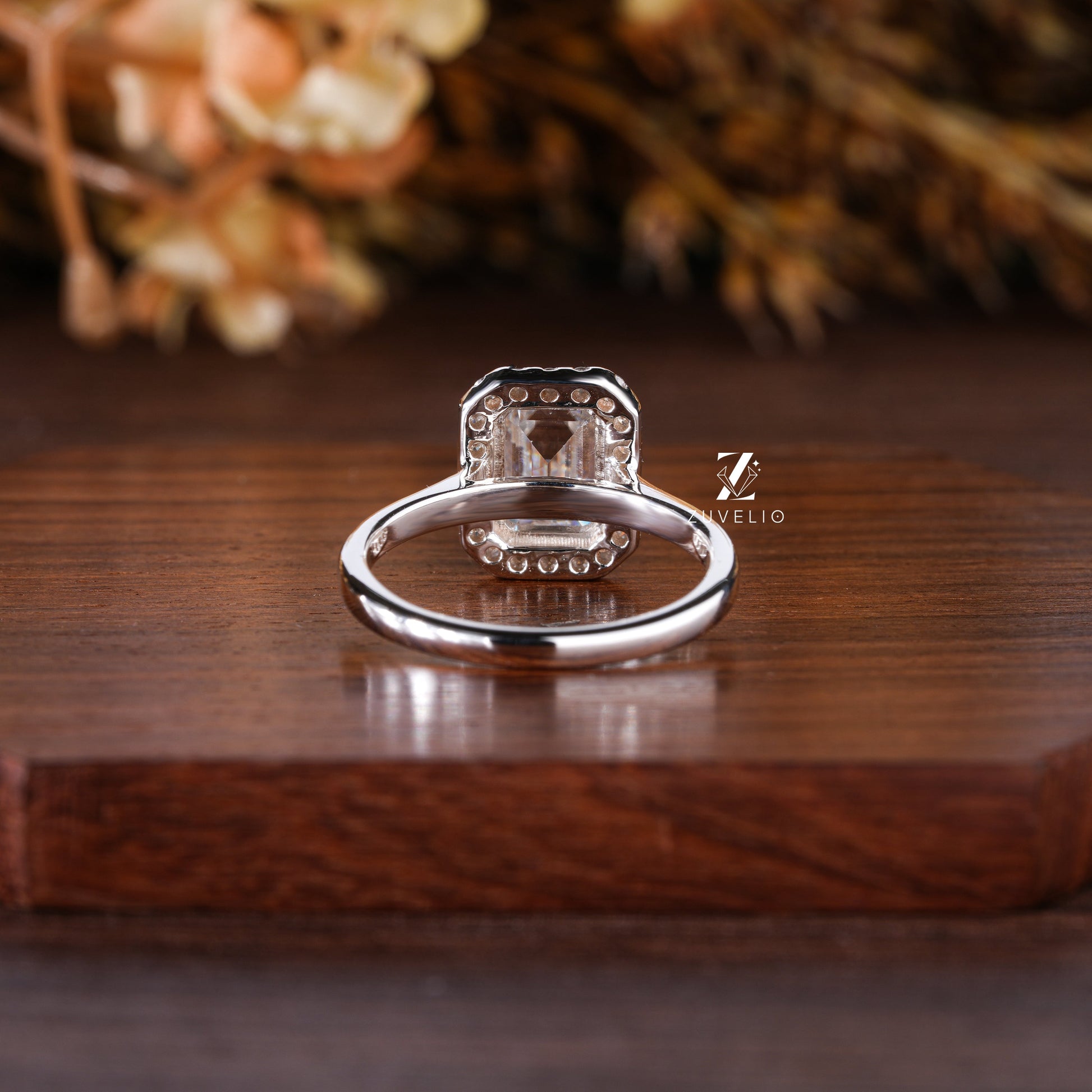 Emerald Cut Moissanite Ring - Zuvelio.com