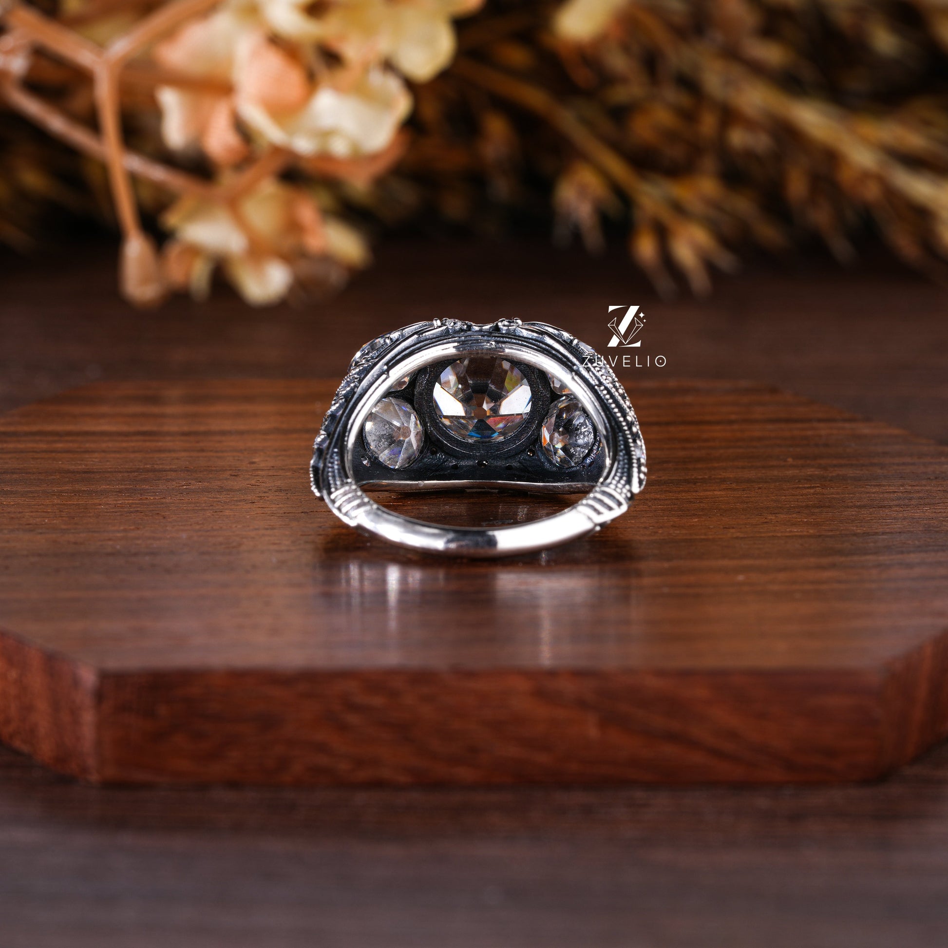 OEC Antique Moissanite Ring - Zuvelio.com
