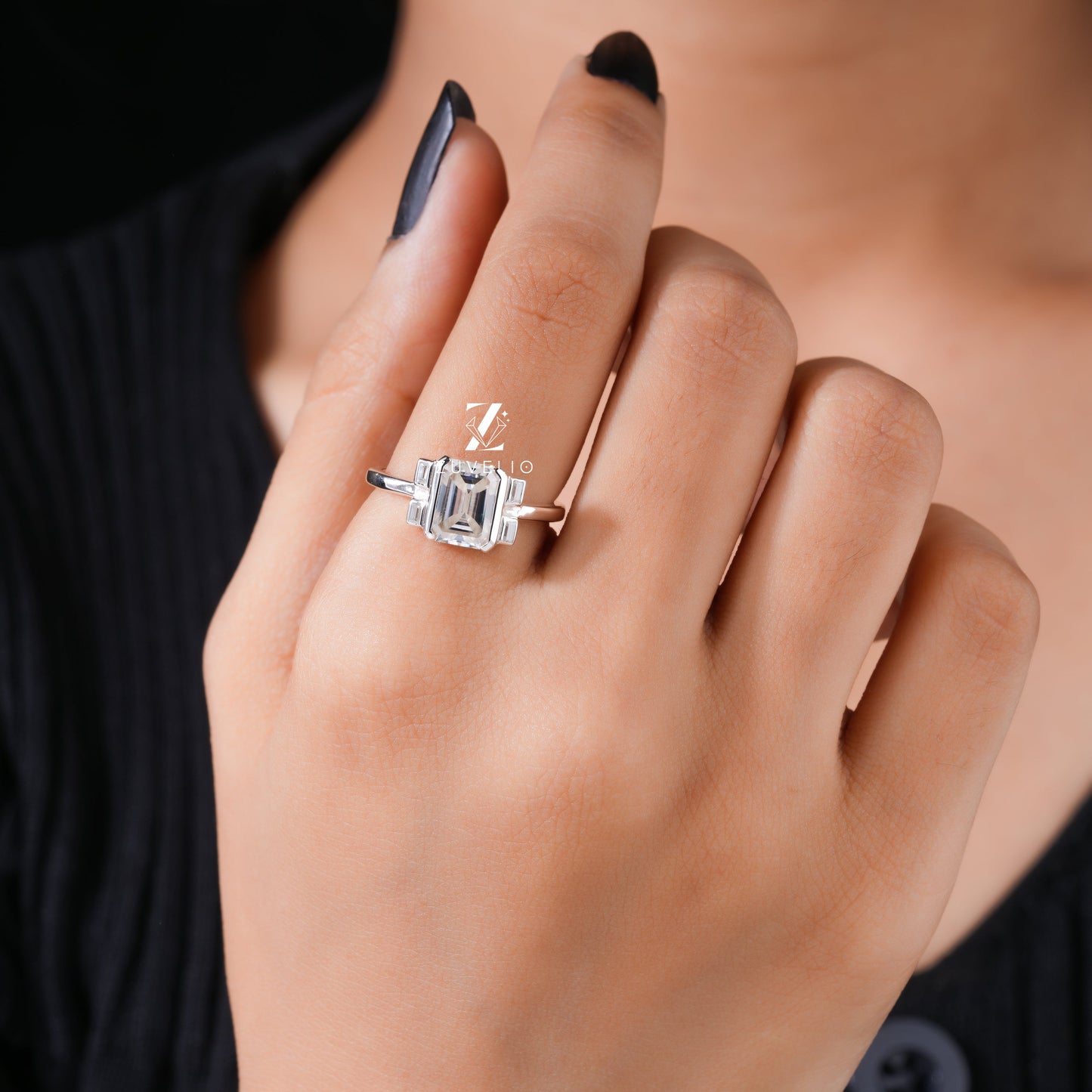 Emerald Moissanite Engagement Ring - Zuvelio.com