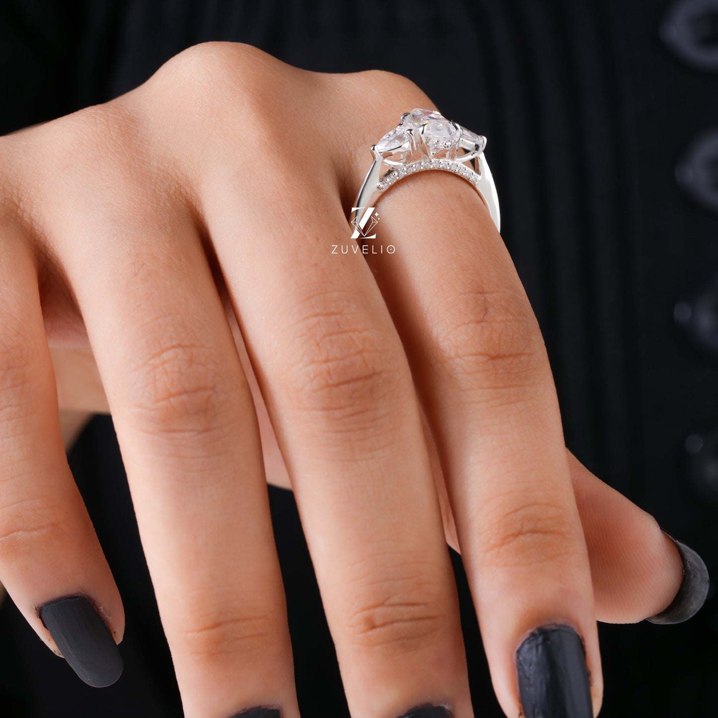 Marquise Moissanite Ring - Zuvelio.com