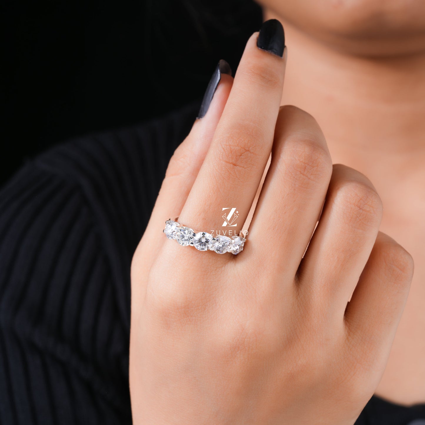 5 Stone Moissanite Ring - Zuvelio.com