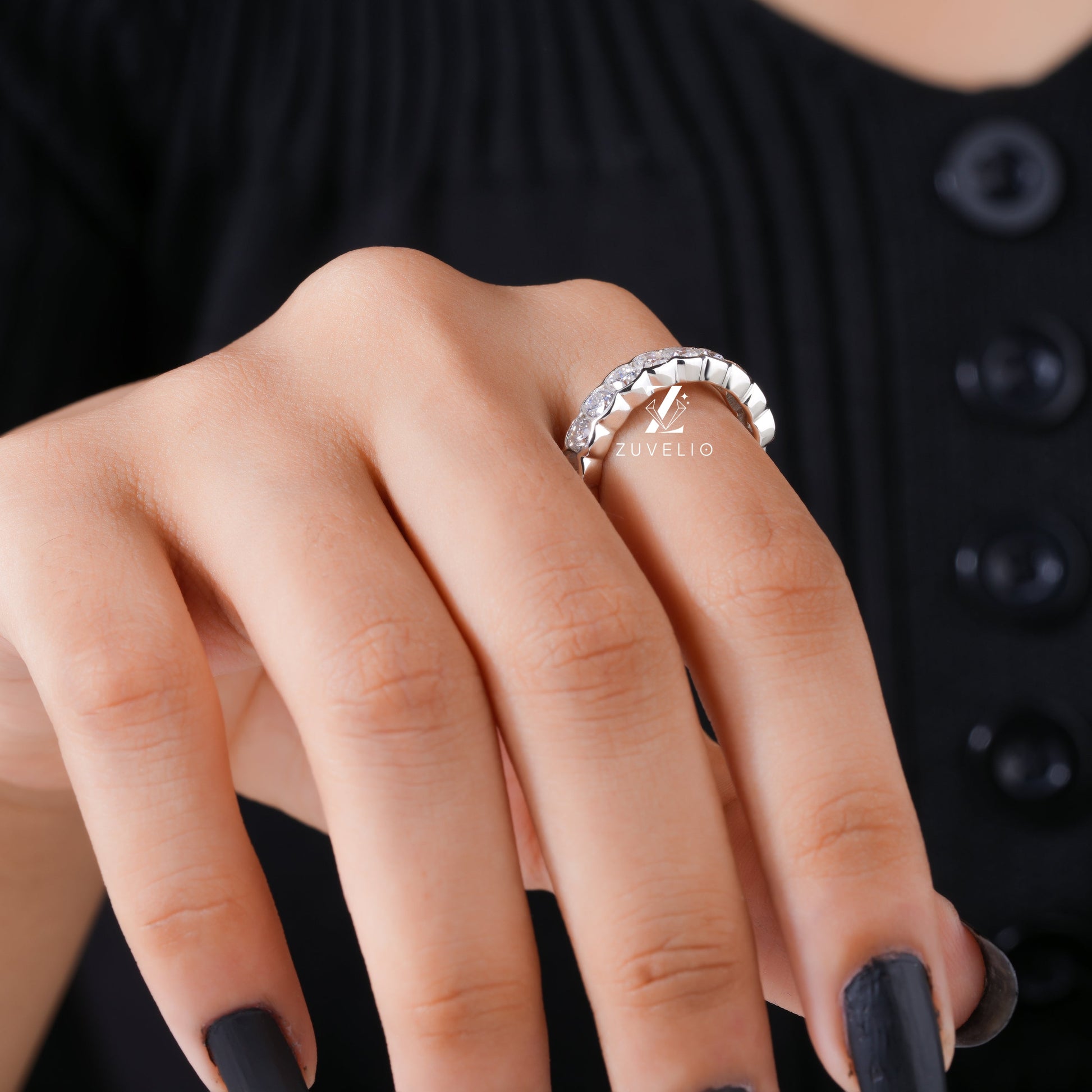 Cushion Cut Moissanite Ring - Zuvelio.com