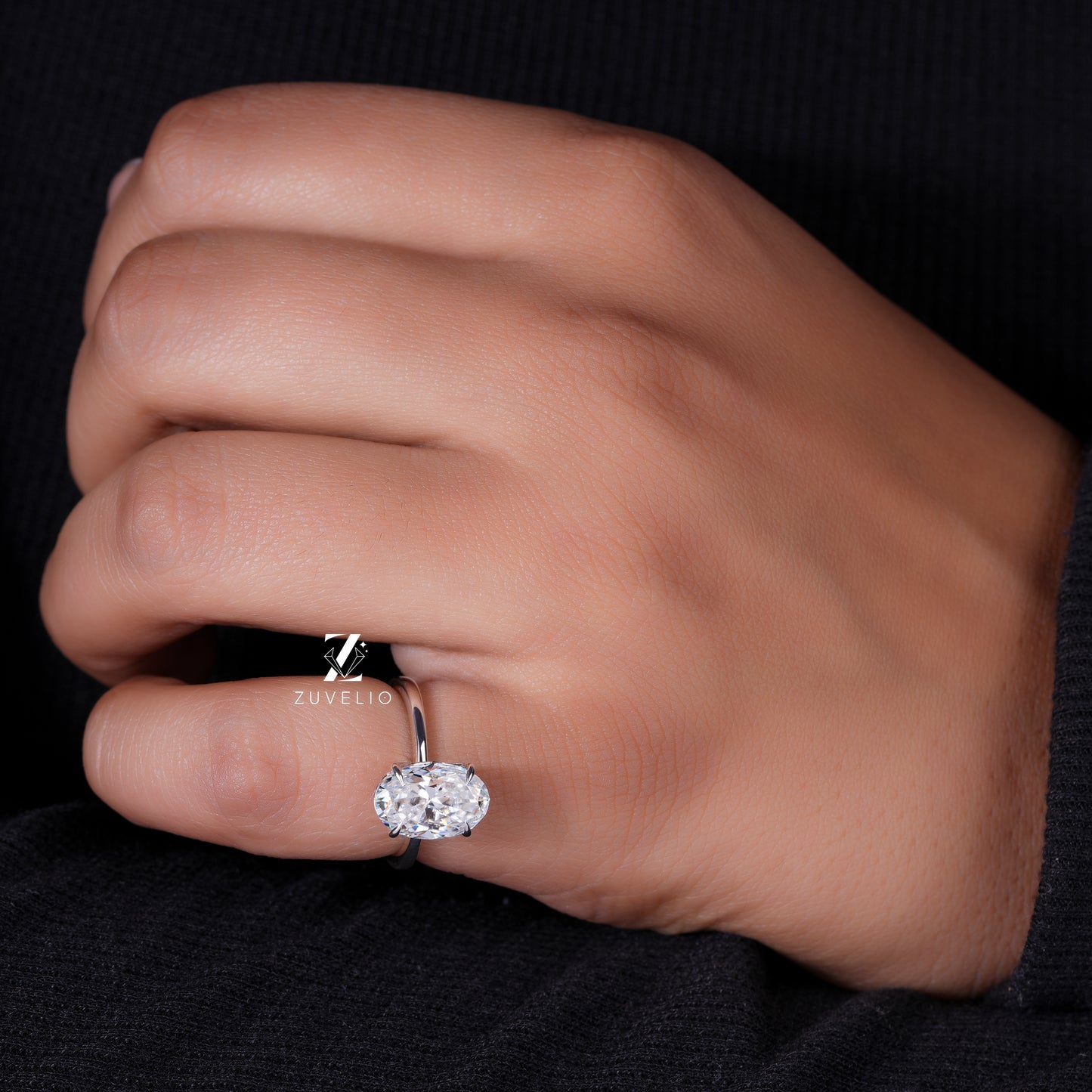 Oval Hidden Halo Solitaire