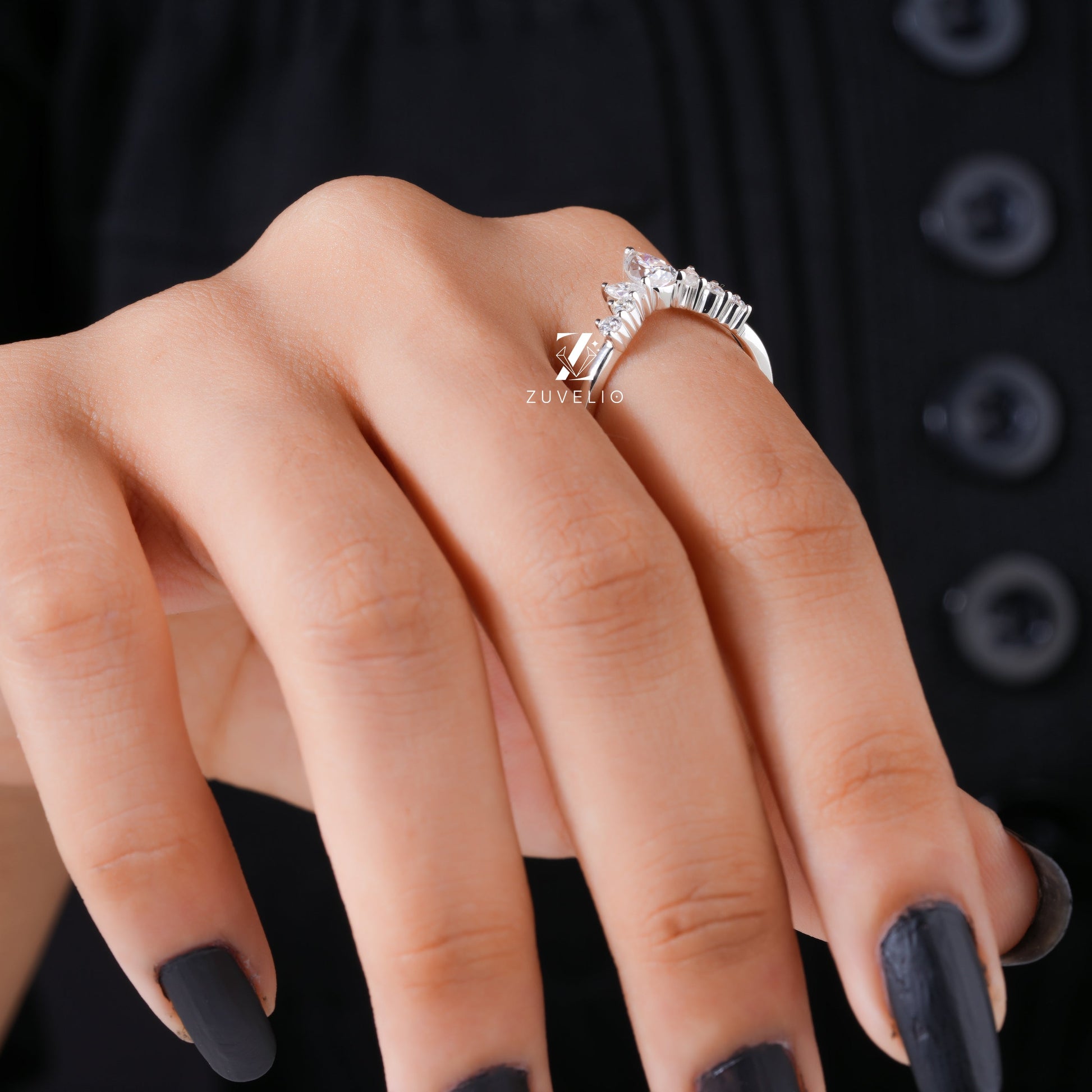Pear Round Moissanite - Zuvelio.com