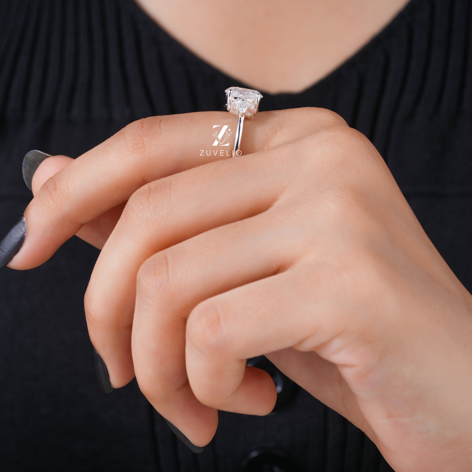 Oval Moissanite Ring - Zuvelio.com