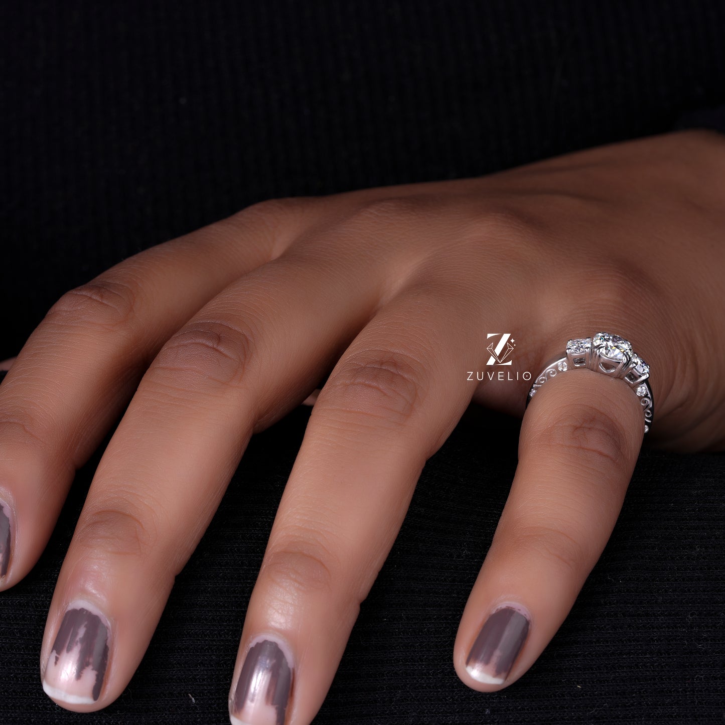 Round Diamond Trilogy Ring in White Gold