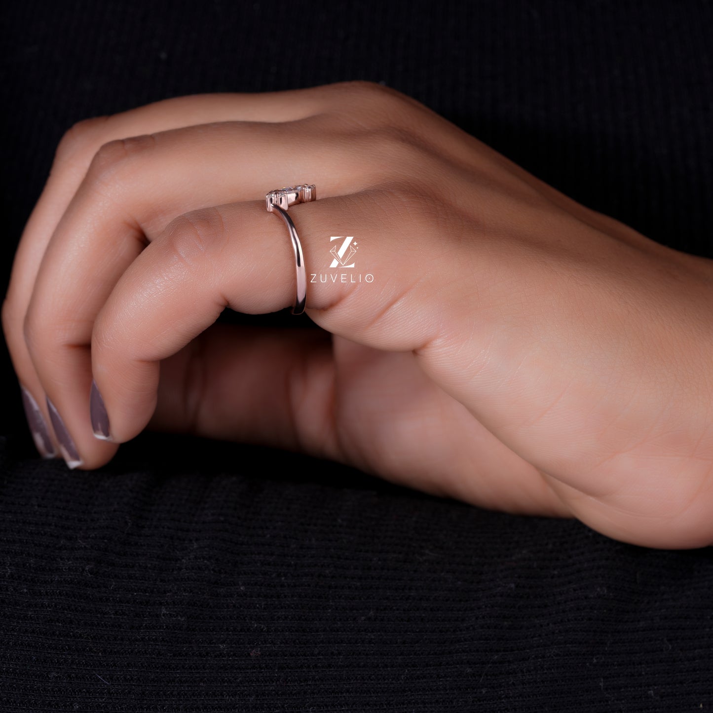 Minimalist Bypass Gold Ring