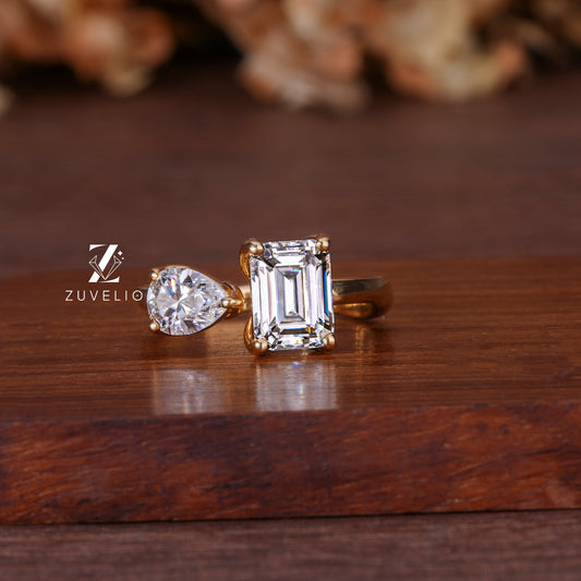 Modern Toi Moi Ring