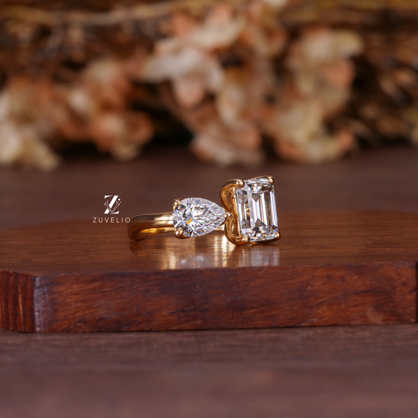 Modern Toi Moi Ring