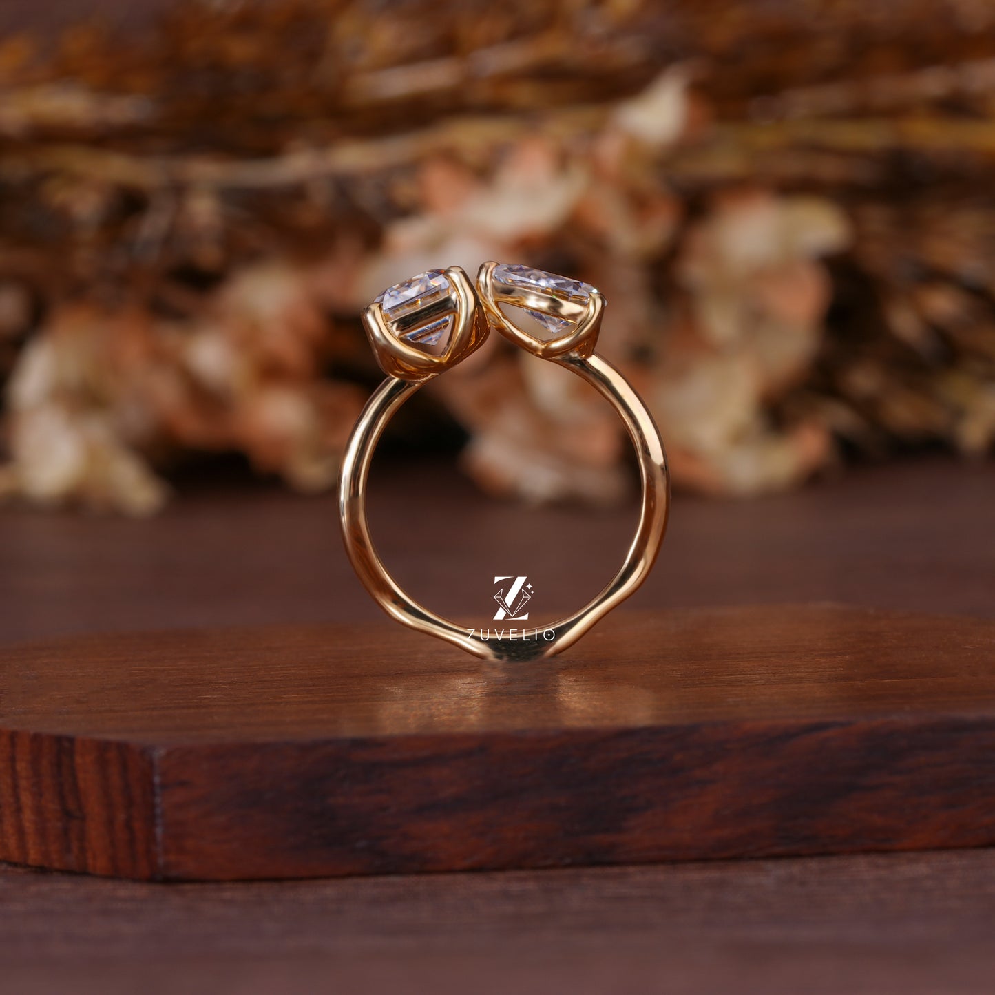 Modern Toi Moi Ring