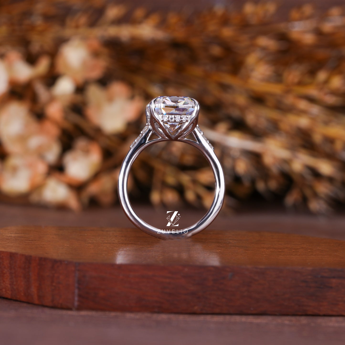 OMC Cushion Hidden Halo