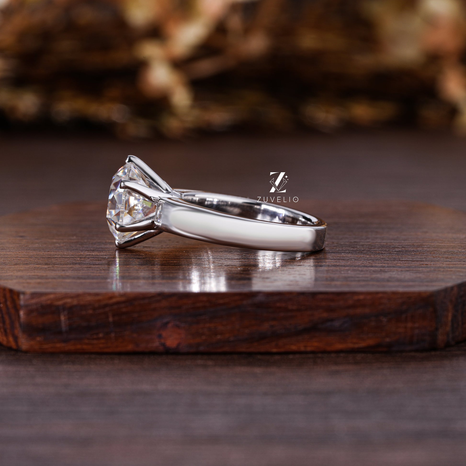 Colorless Round Moissanite Ring - Zuvelio.com