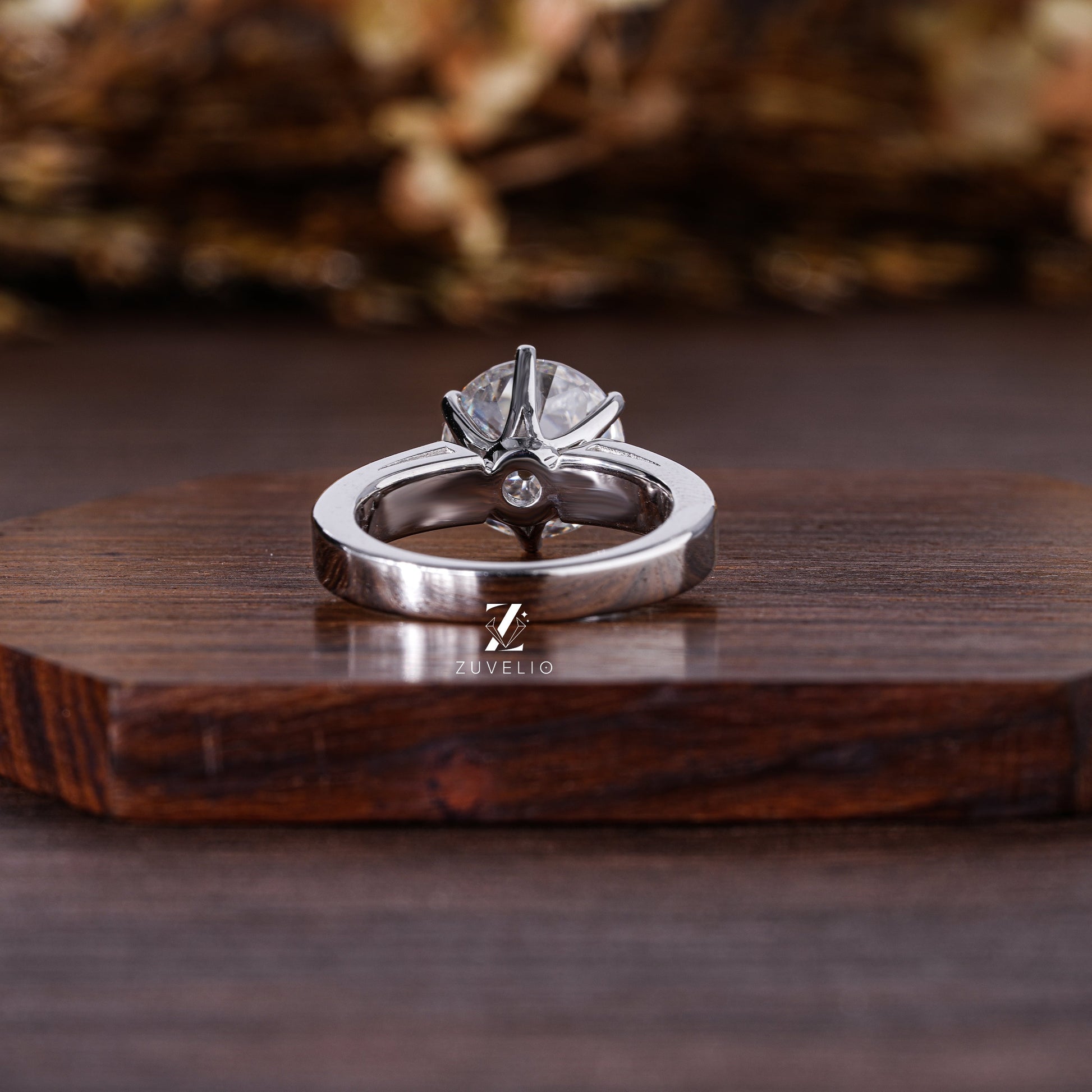 Colorless Round Moissanite Ring - Zuvelio.com
