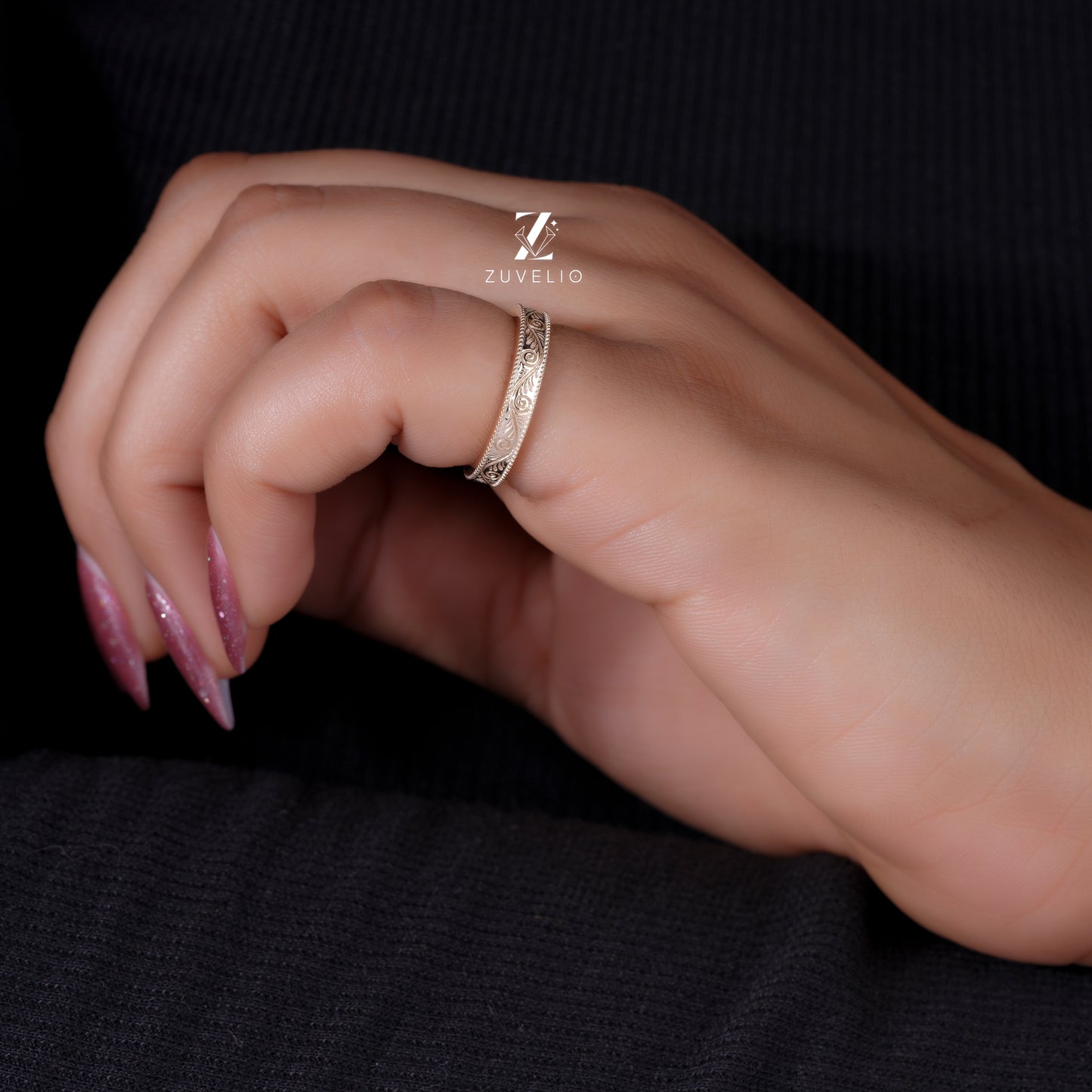 Vintage Nature Wedding Band